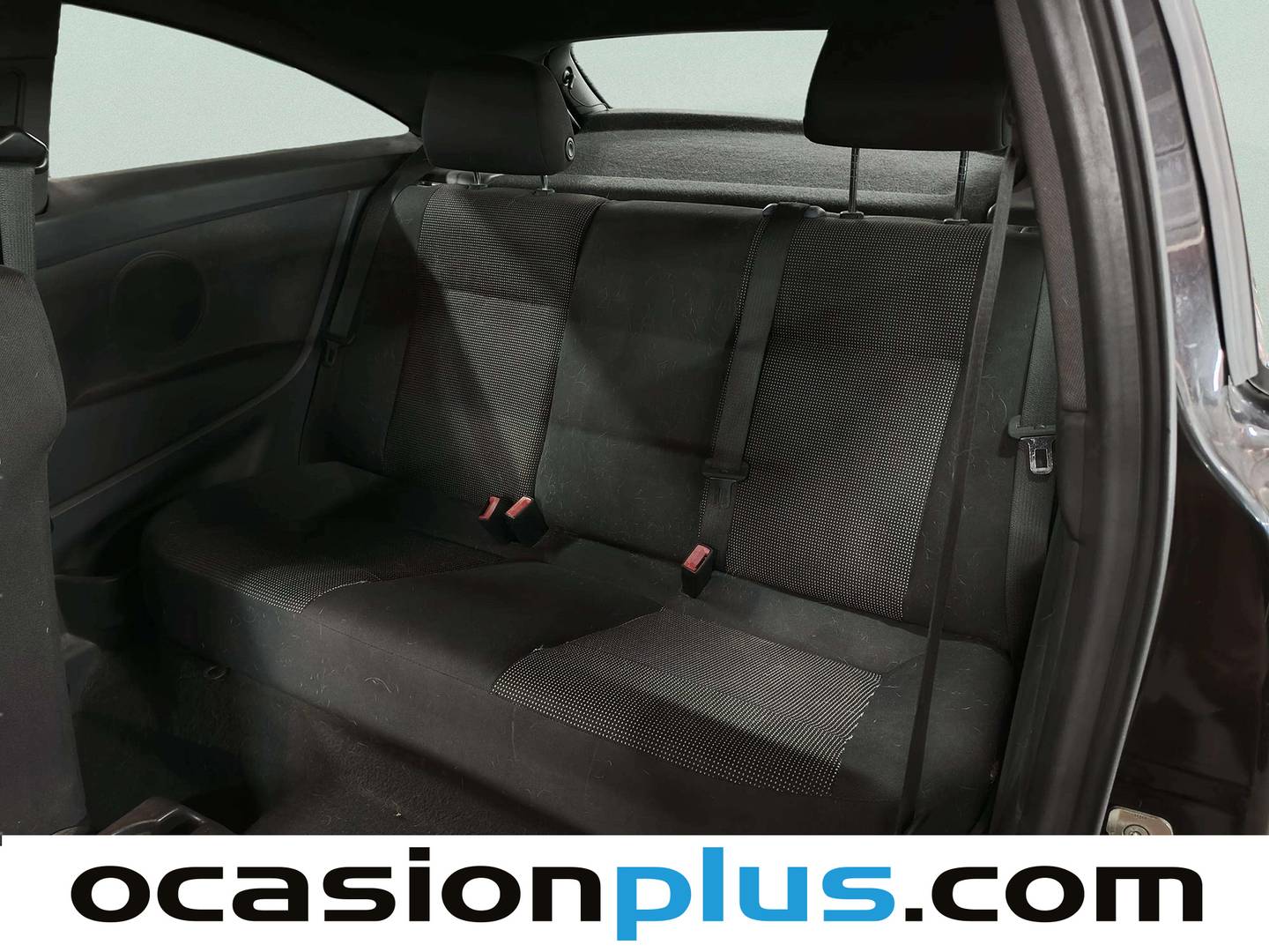 Foto asientos traseros Opel Astra Opel Astra 1.6 GTC Sport (115 CV)