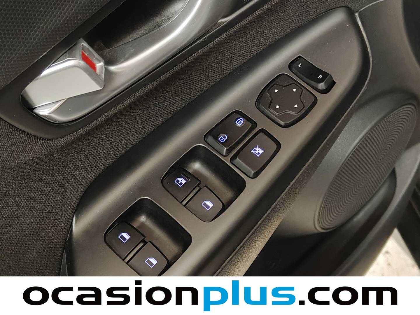 Foto Hyundai Kona Hyundai Kona 1.6 GDI HEV Maxx DCT (141 CV)