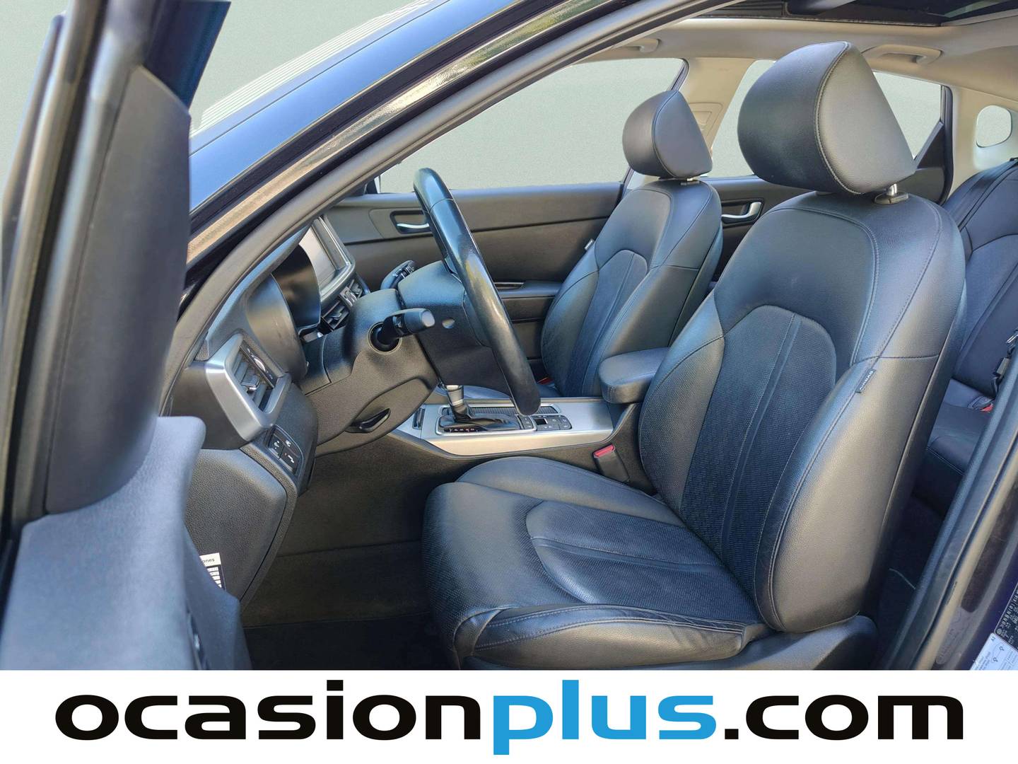 Foto asientos delanteros KIA Optima Hïbrido Enchufable KIA Optima 2.0 GDi Híbrido Enchufable (205 CV)