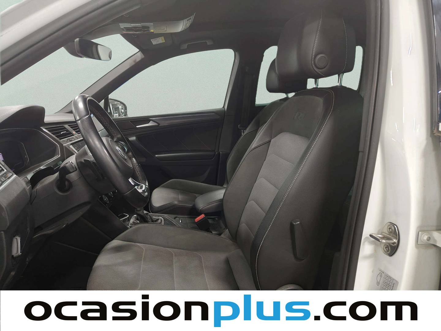Foto asientos delanteros Volkswagen Tiguan Volkswagen Tiguan Sport 1.5 TSI (150 CV) DSG Pack R-Line