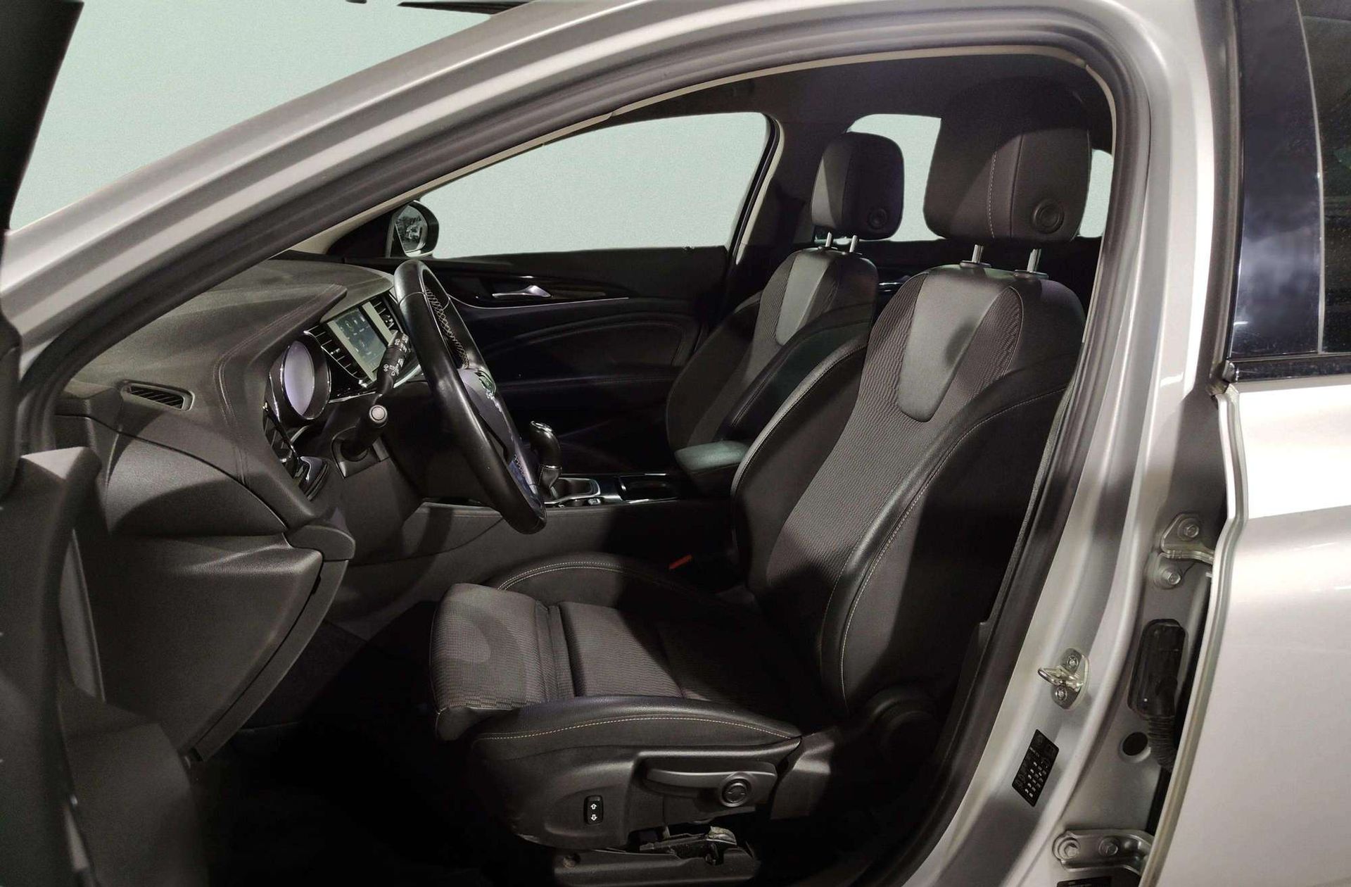 Opel Insignia GS 1.5 Turbo XFT Innovation - foto 11
