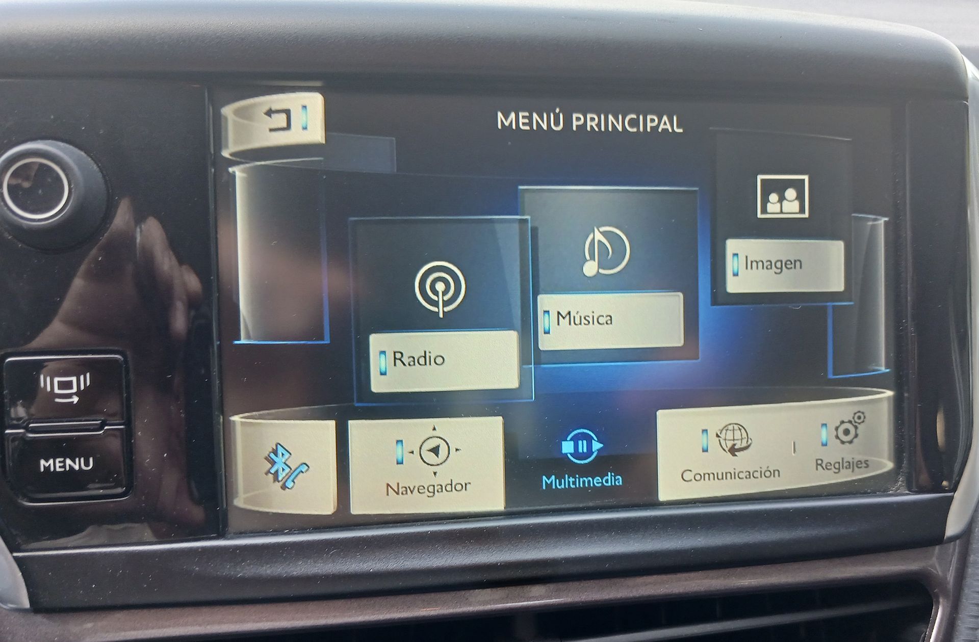 Peugeot 2008 VTI 82 Active ETG5 - foto 32