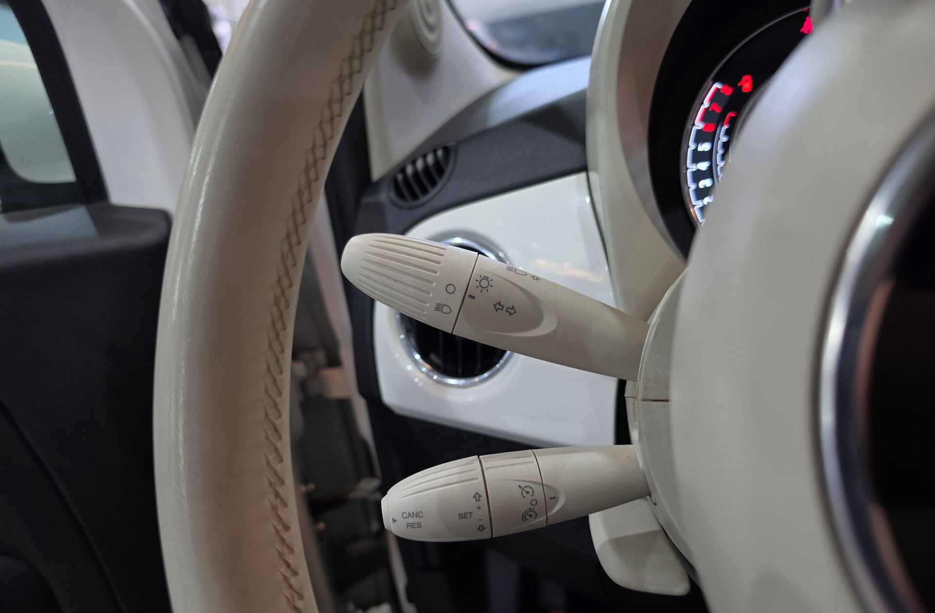Fiat 500 1.0 Hybrid Dolcevita - foto 22