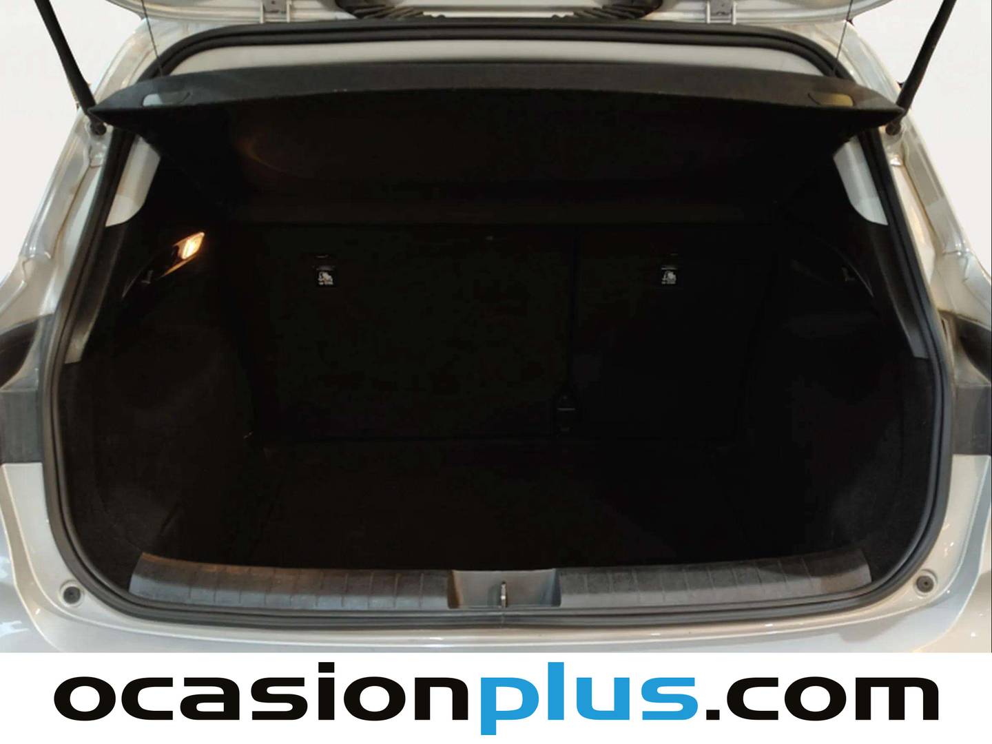 Foto Fiat Tipo Fiat Tipo 1.5 Hybrid Cross DCT (130 CV)