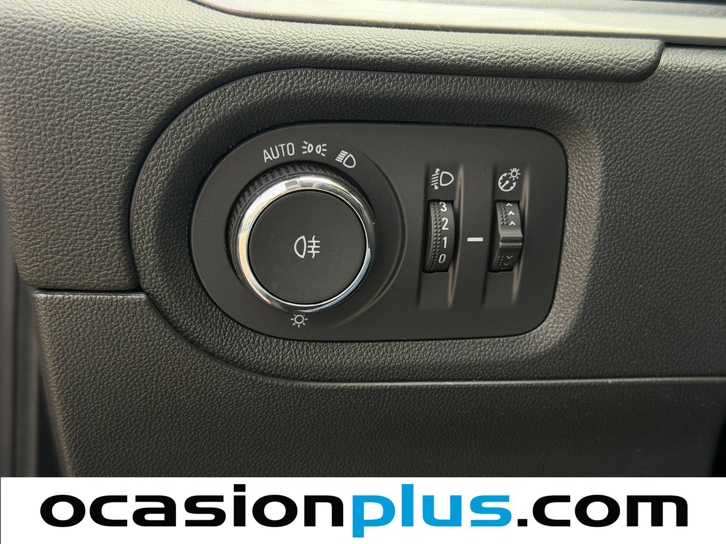 Opel Grandland Opel Grandland 1.2 Turbo XHT S&S GS (130 CV) seminuevo