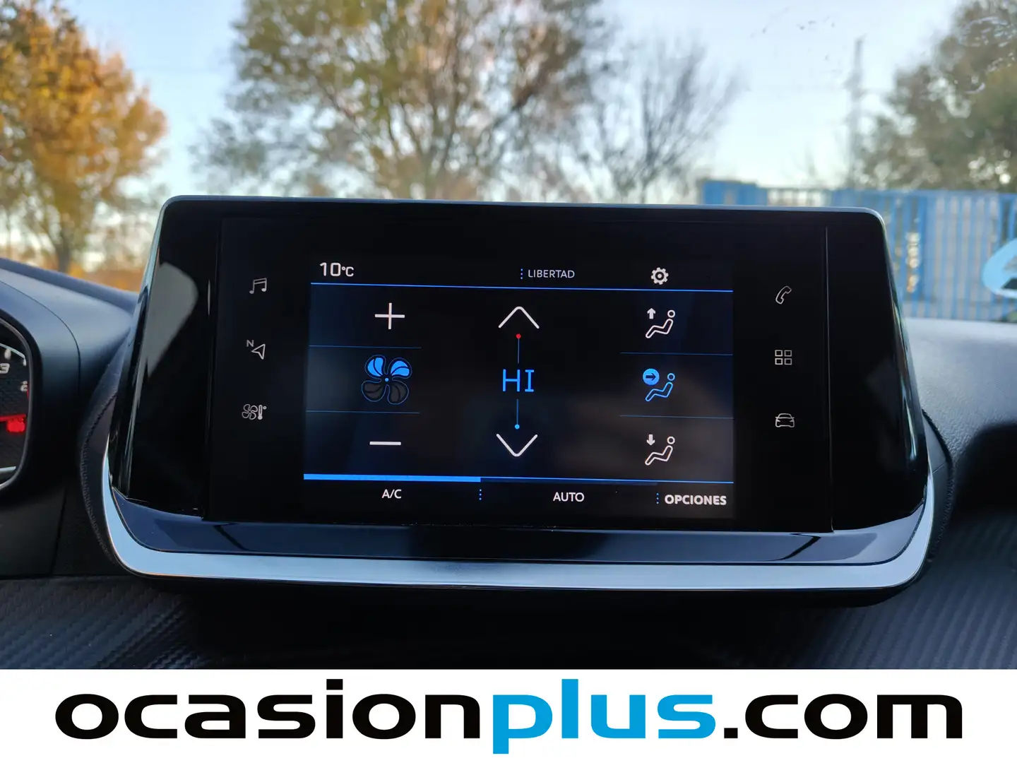 Foto Peugeot 2008 Peugeot 2008 PureTech 100 S&S Allure (100 CV)