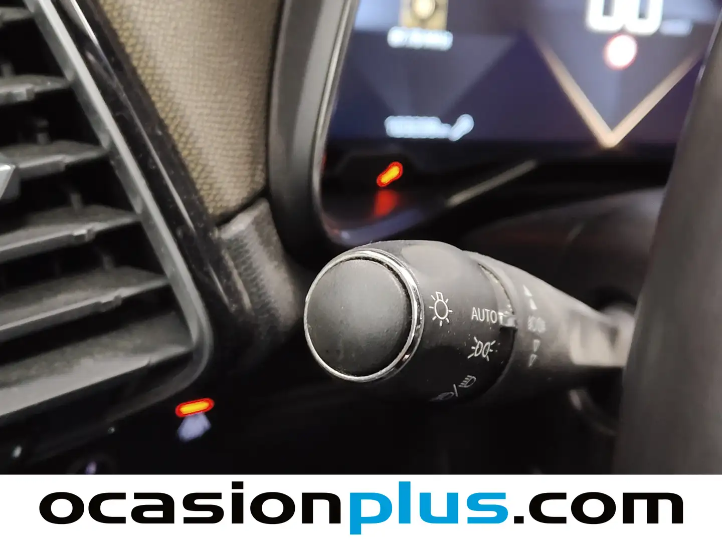 Foto DS DS 7 Crossback DS DS7 Crossback BlueHDi 130 Bastille Auto (130 CV)