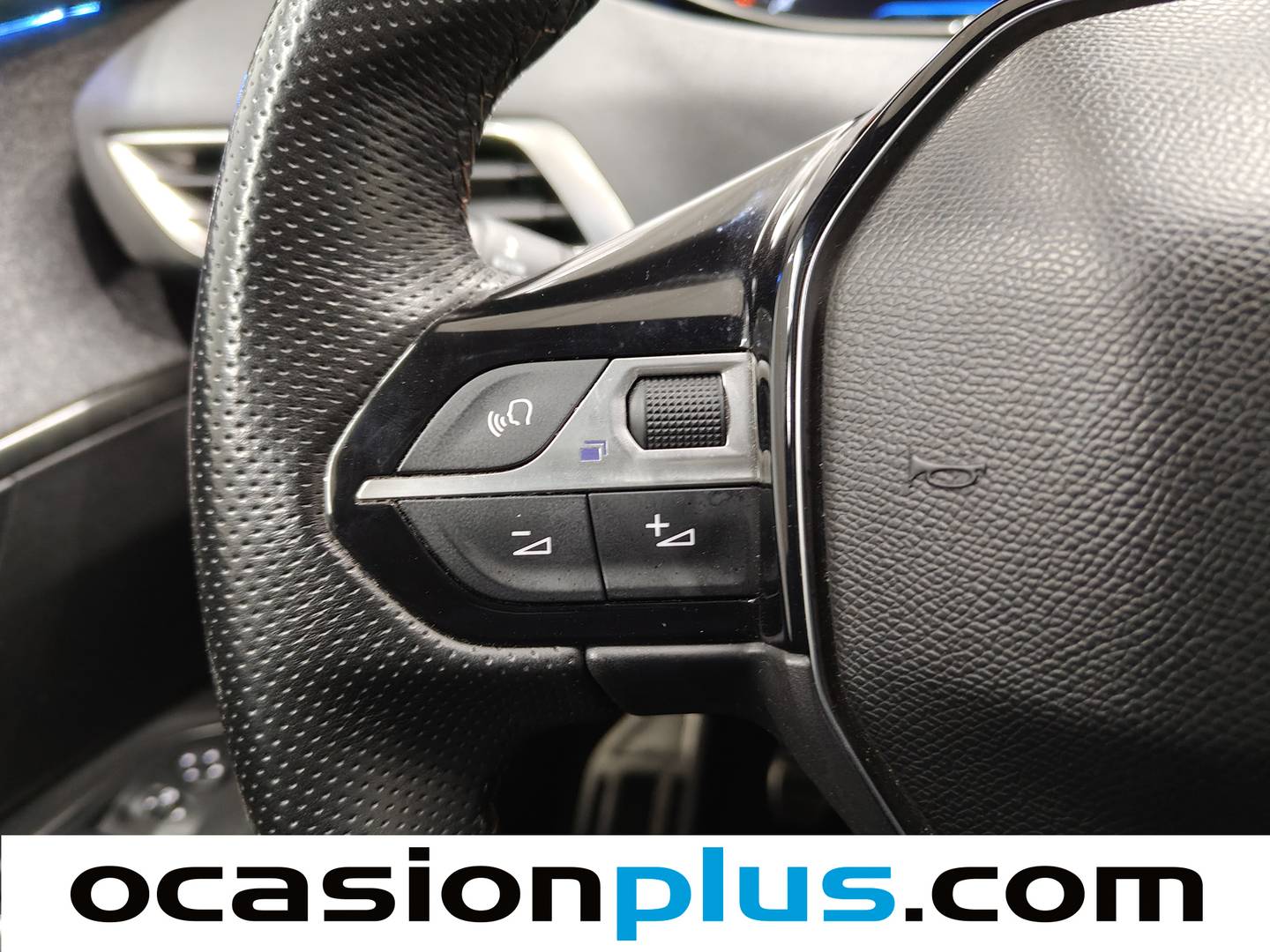 Foto Peugeot 3008 Peugeot 3008 PureTech 130 S&S GT Line (130 CV)