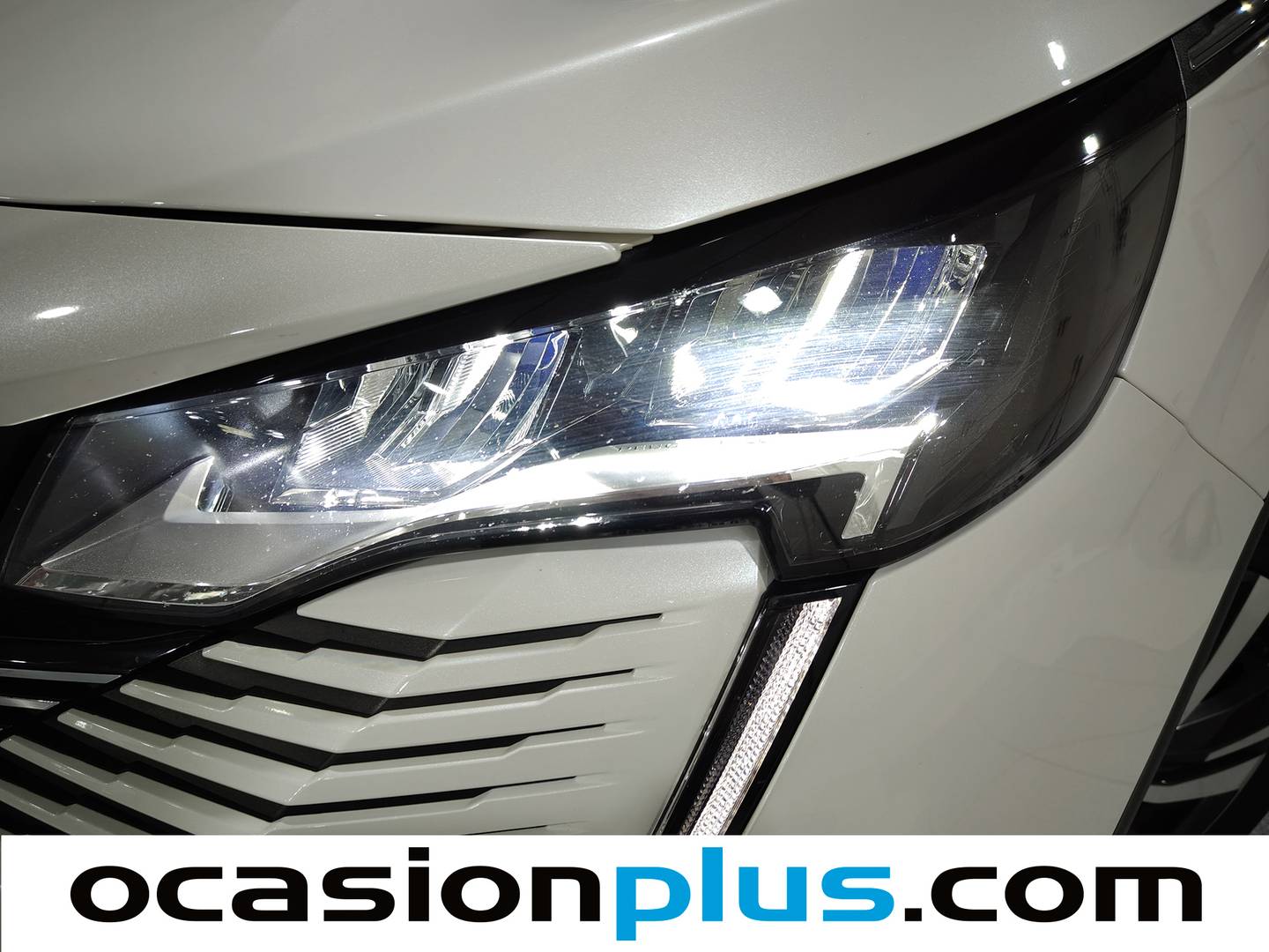 Acabados Peugeot 3008 Peugeot 3008 PureTech 130 S&S Allure Pack EAT8 (130 CV)