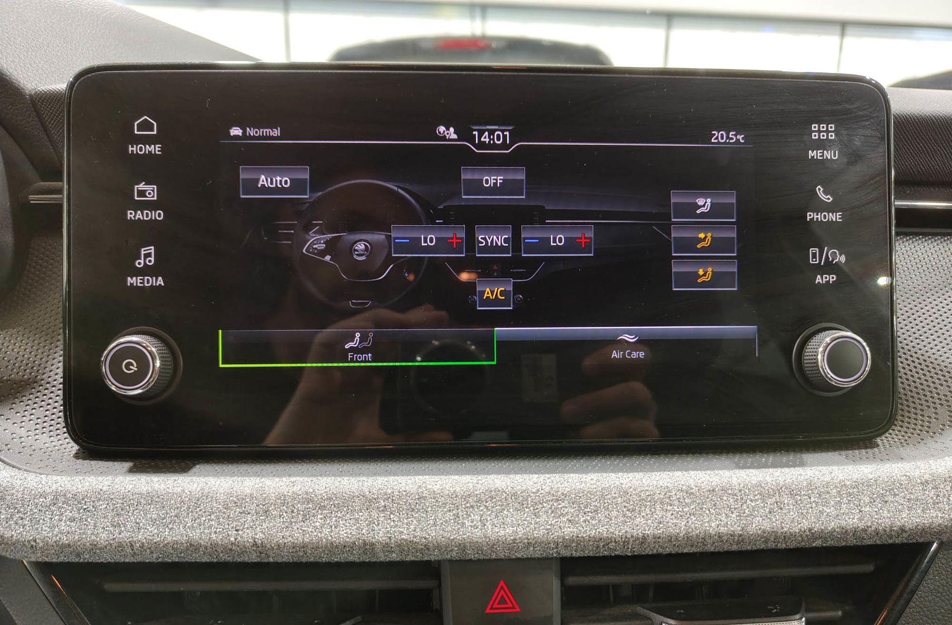Škoda Scala 1.0 TSI Selection - foto 31