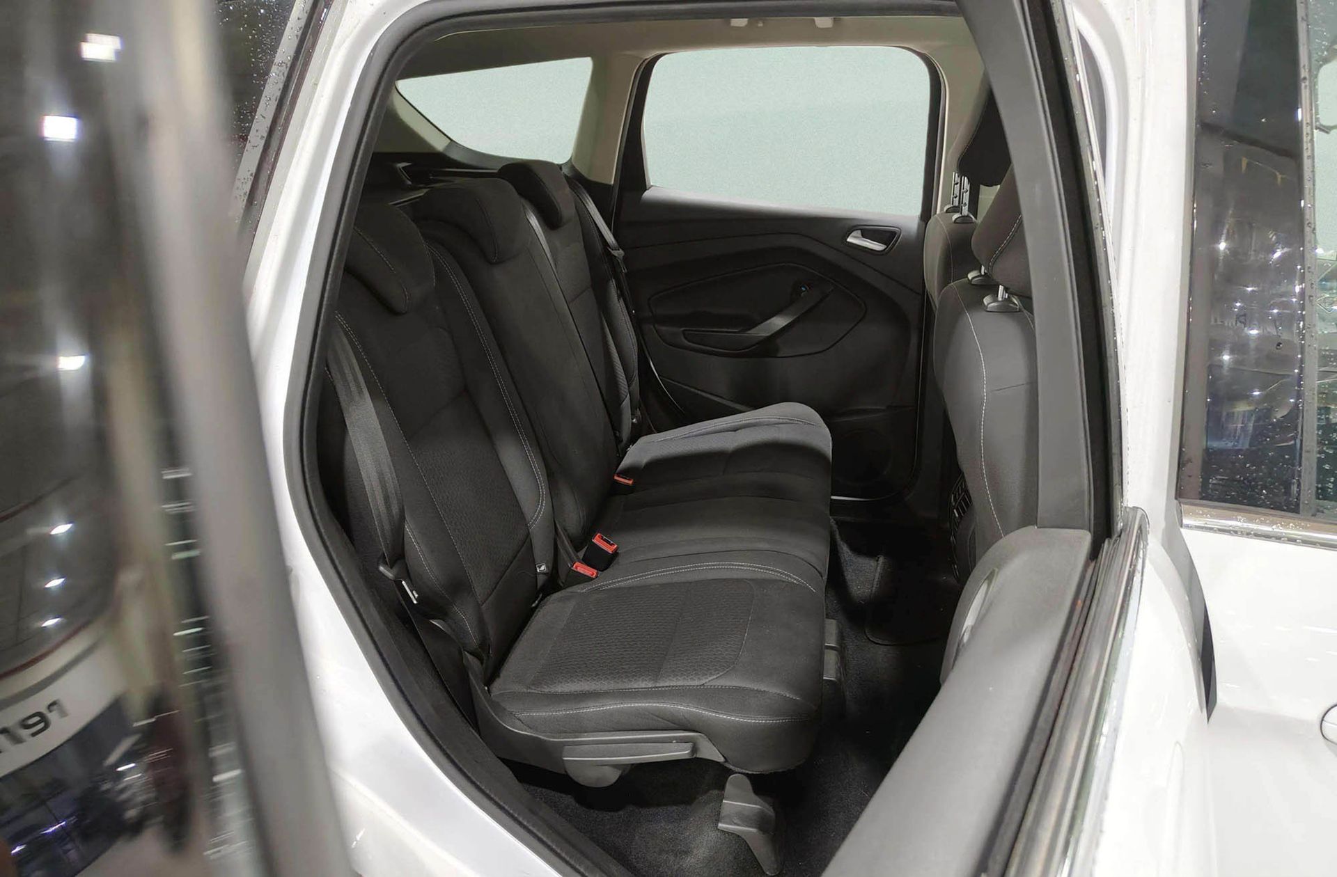 Ford Kuga 1.5 EcoBoost Trend 4x2 - foto 18