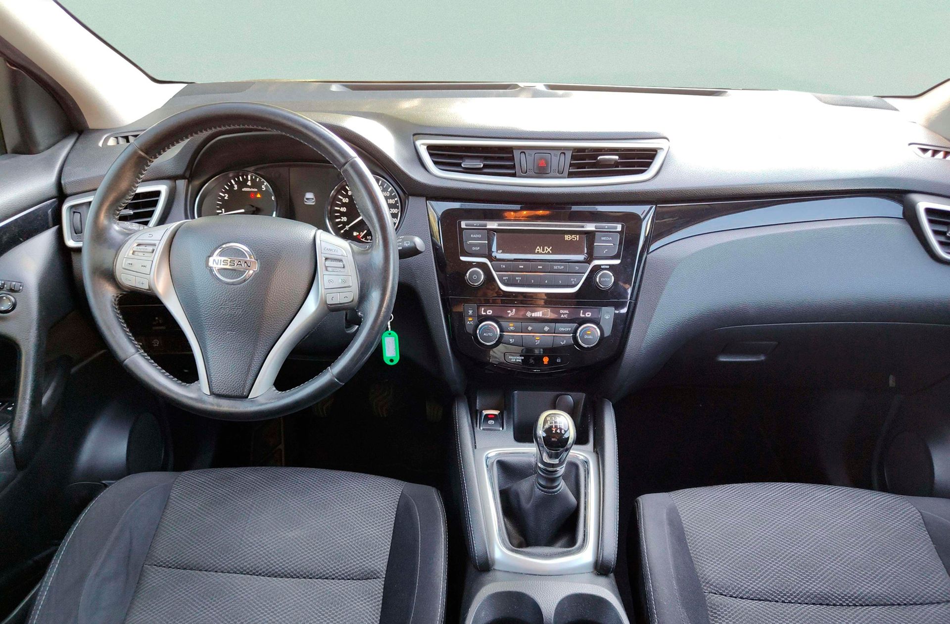 Nissan Qashqai DIG-T 115 Acenta 4x2 - foto 6