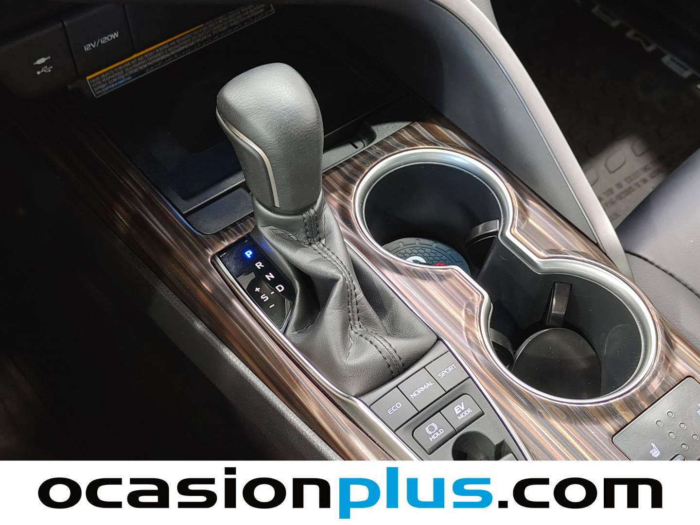 Toyota Camry Toyota Camry 2.5 220H Luxury (218 CV) de segunda mano