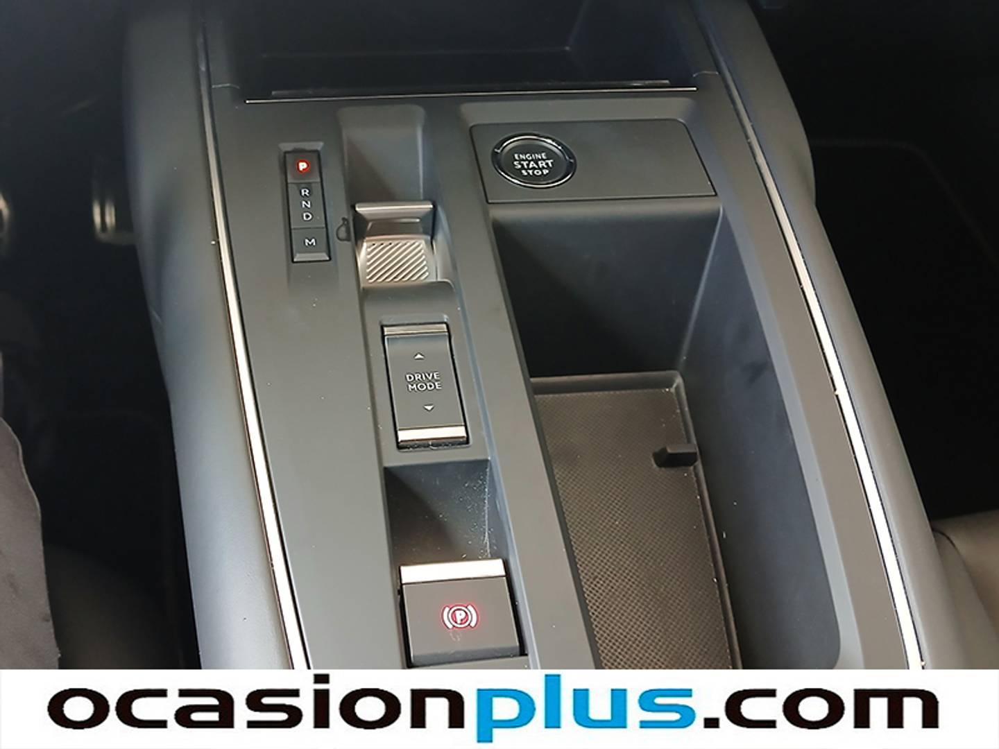 Foto Citroën C5 Aircross Citroen C5 Aircross PureTech 130 S&S Shine Pack  EAT8 (131 CV)