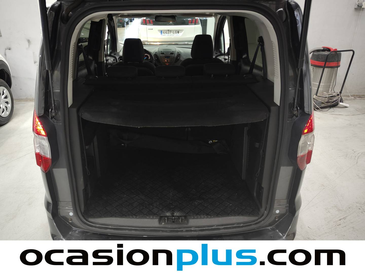 Foto Ford Tourneo Courier Ford Tourneo Courier 1.0 EcoBoost Sport  (100 CV)