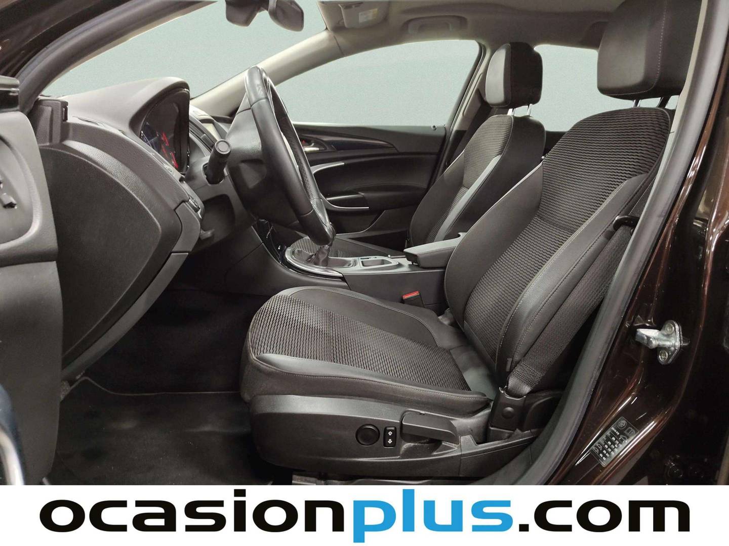 Foto asientos delanteros Opel Insignia Opel Insignia Sports Tourer 1.6 CDTI S&S ecoFlex Excellence (136 CV)