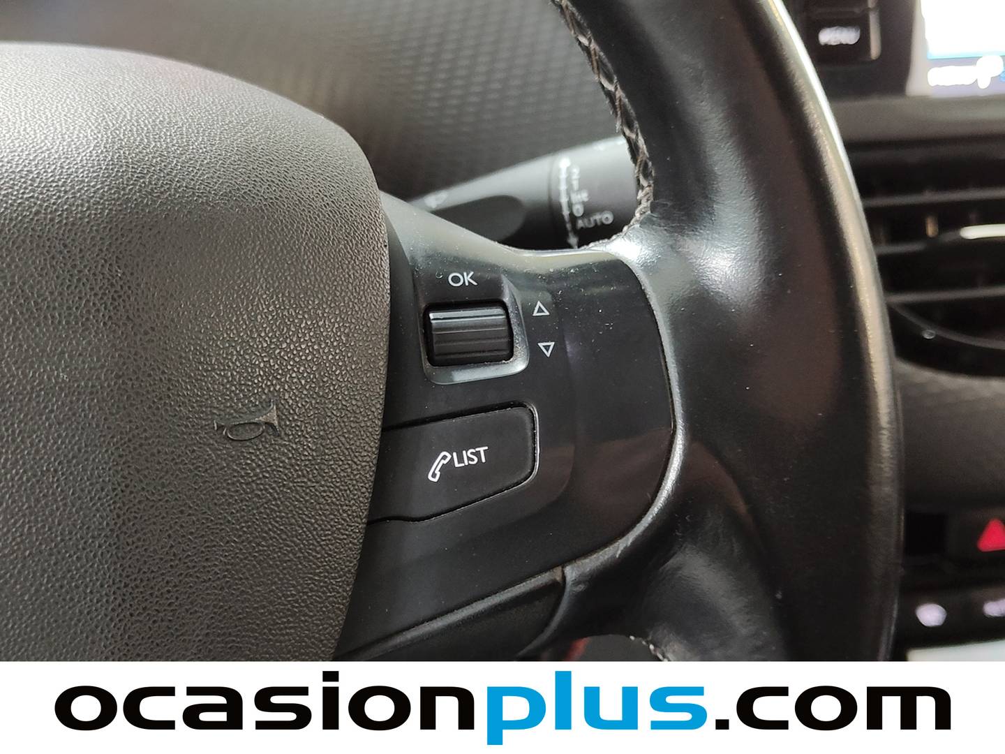 Foto Peugeot 2008 Peugeot 2008 PureTech 130 S&S Allure (130 CV)