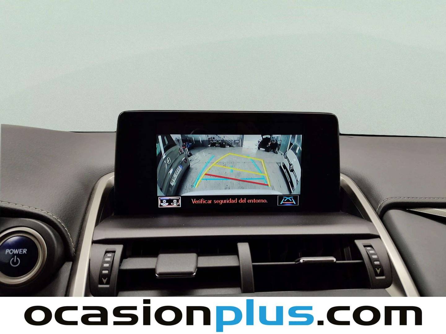 Equipamiento del Lexus NX Lexus NX 300h Premium 2WD (197 CV)