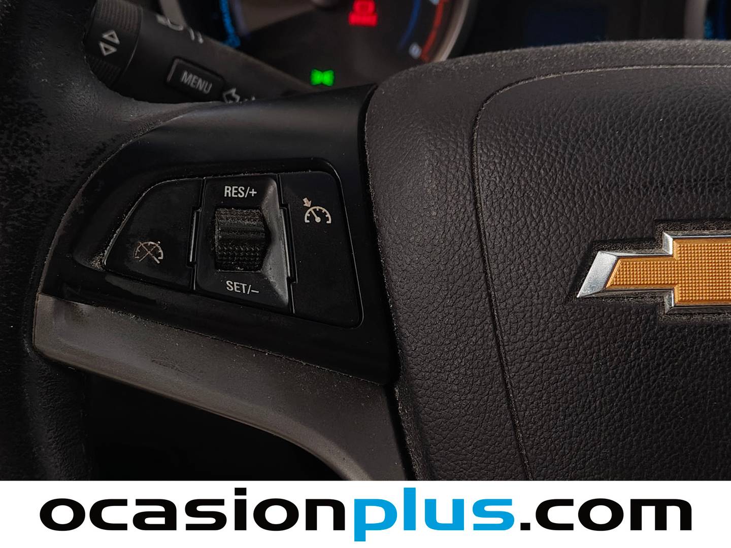 Extras y acabados del Chevrolet Cruze Chevrolet Cruze 1.6 LT (124 CV)