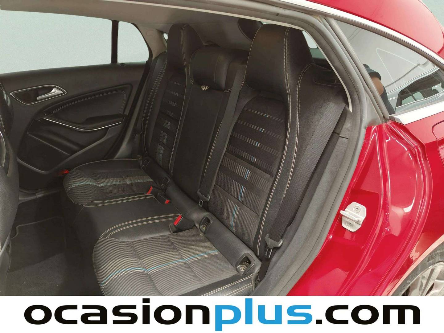 Foto asientos traseros Mercedes CLA Mercedes CLA Shooting Brake 200 d (136 CV)