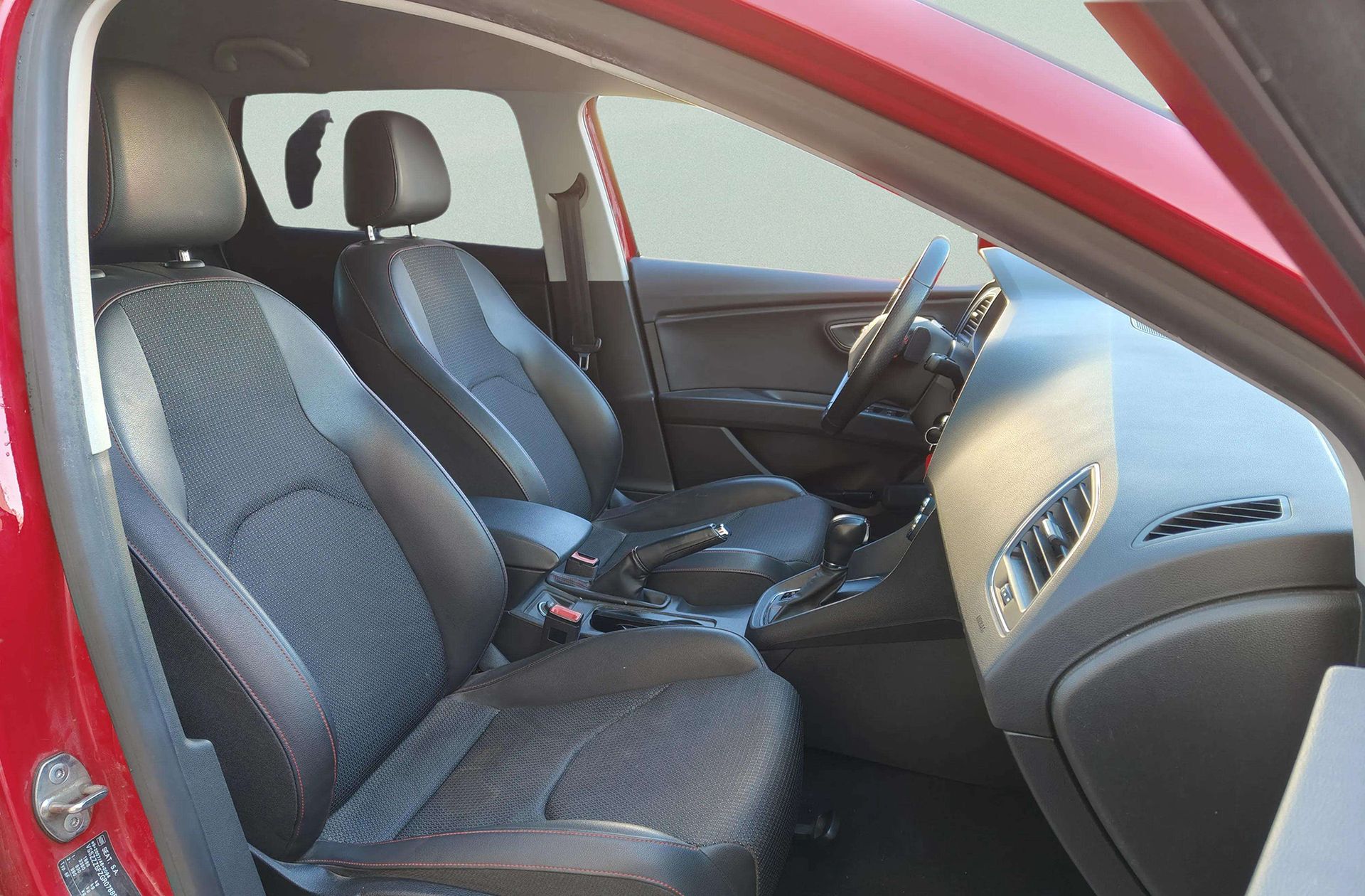SEAT León ST 1.4 TSI ACT FR DSG7 - foto 18