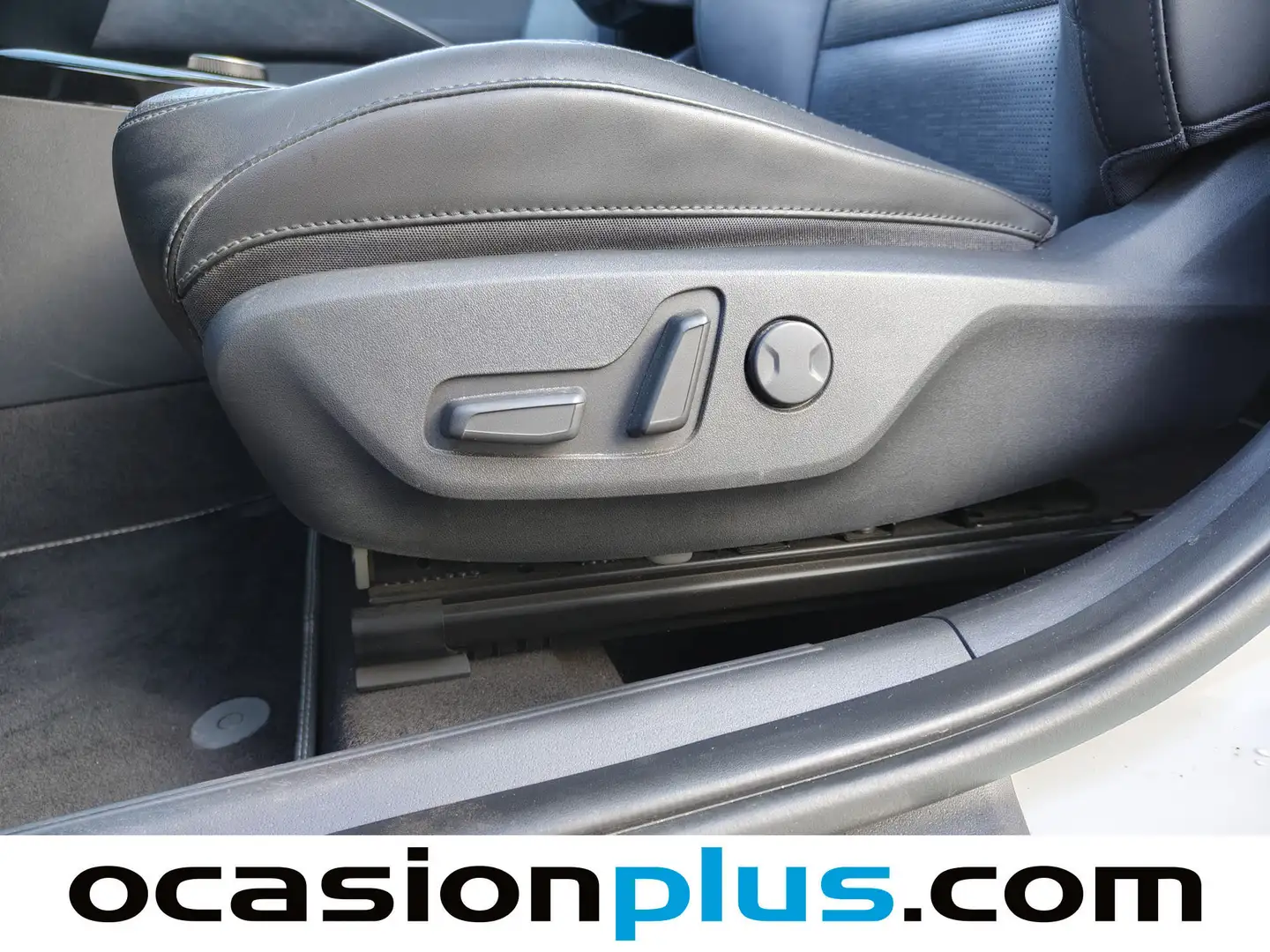 Foto KIA Niro Kia Niro 1 GDi HEV Emotion  (141 CV)