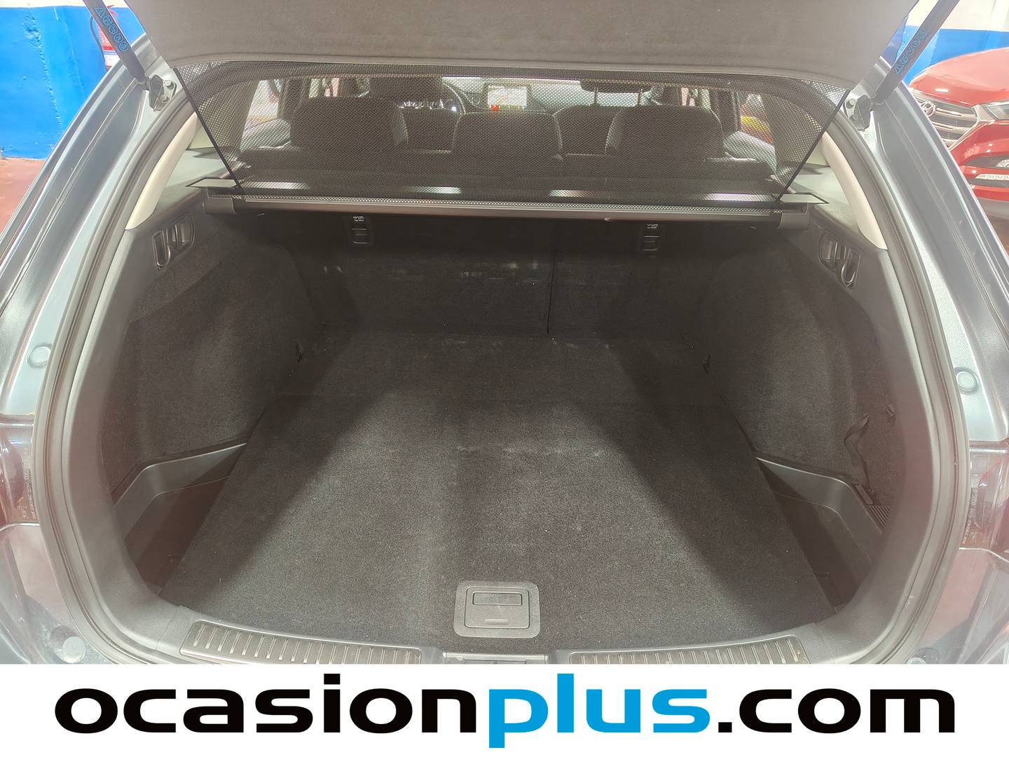 Fotos maletero Mazda Mazda6 Mazda Mazda 6 2.0 SKYACTIV-G Wagon Center-Line (165 CV)
