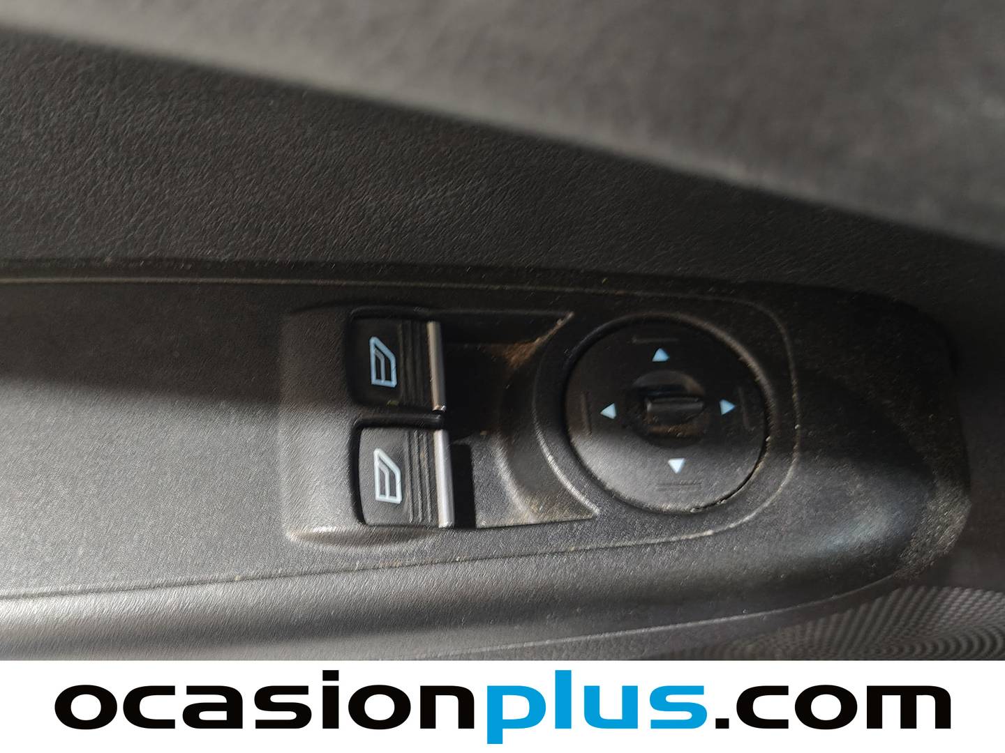 Ford Tourneo Courier Ford Tourneo Courier 1.0 EcoBoost Titanium (100 CV) al mejor precio