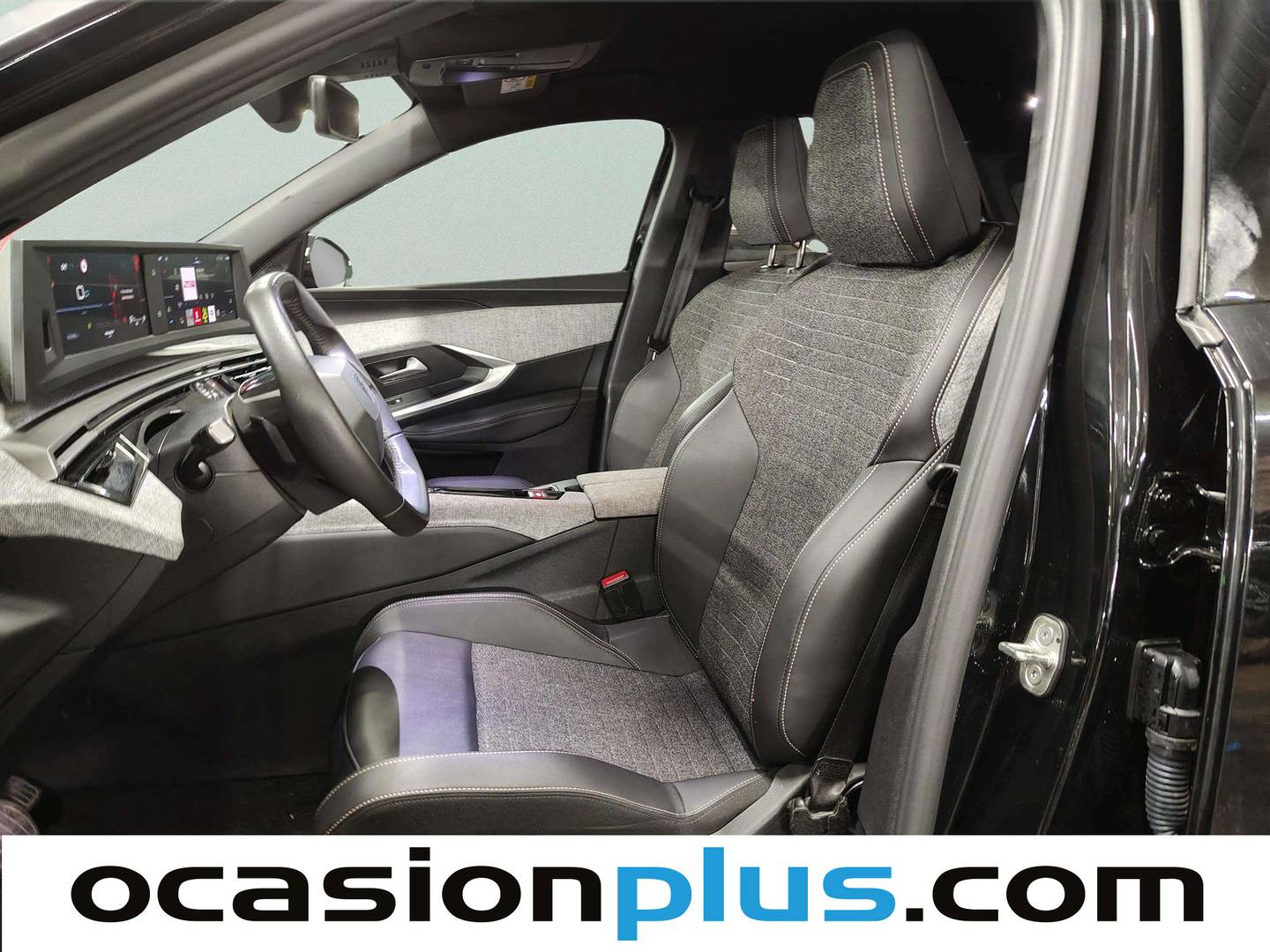 Foto asientos delanteros Peugeot 3008 Peugeot 3008 Hybrid 145 Allure eDCS6 (145 CV)