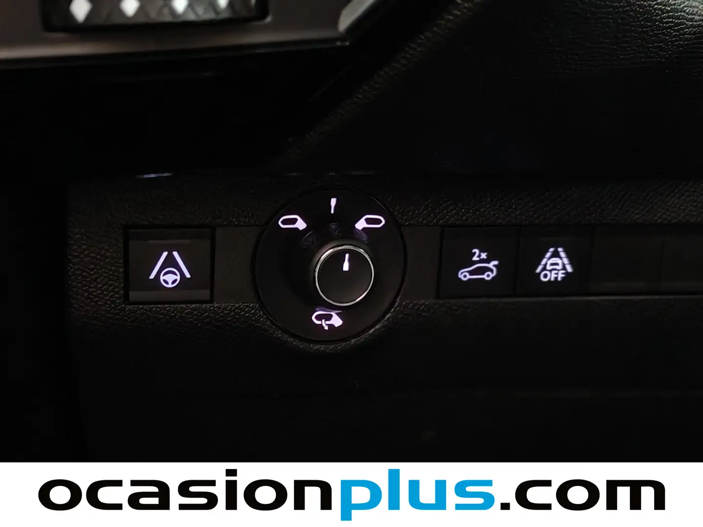 Foto DS DS 7 Crossback DS DS7 Crossback PureTech 130 Performance Line Auto (130 CV)