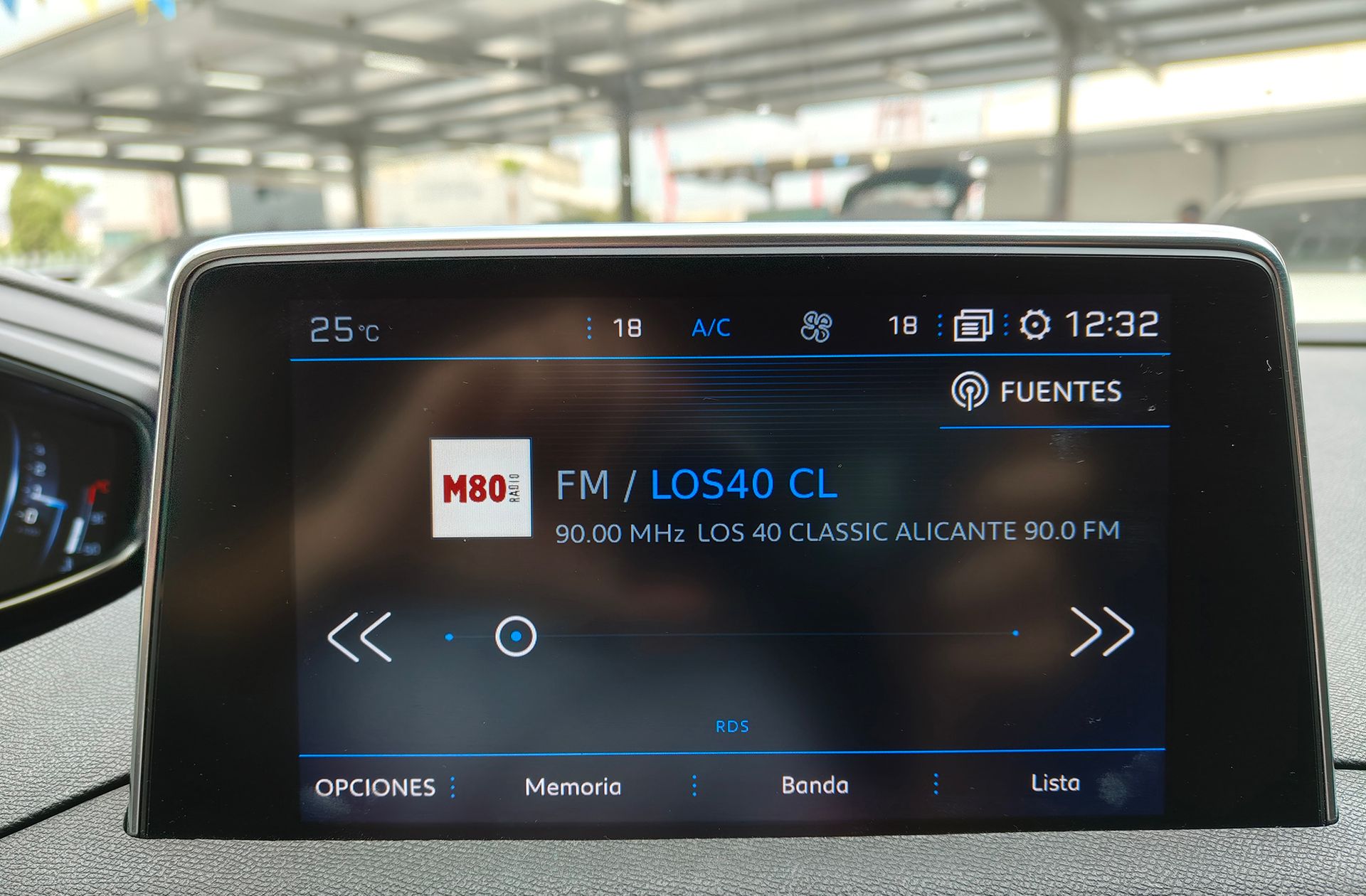 Peugeot 5008 PureTech 130 GT Line EAT8 7 plazas - foto 37