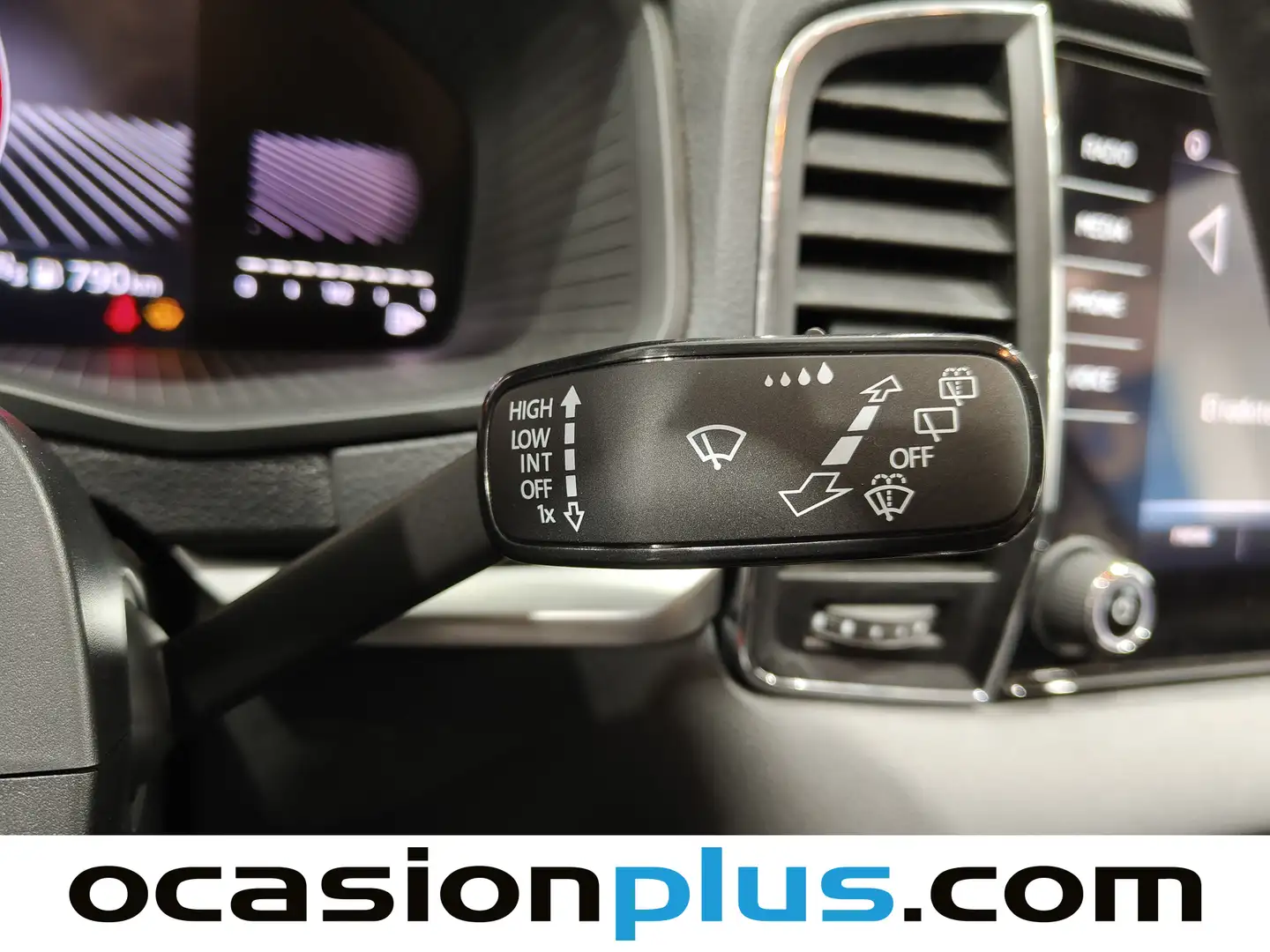 Foto Skoda Karoq Skoda Karoq 2.0 TDI Selection (115 CV)