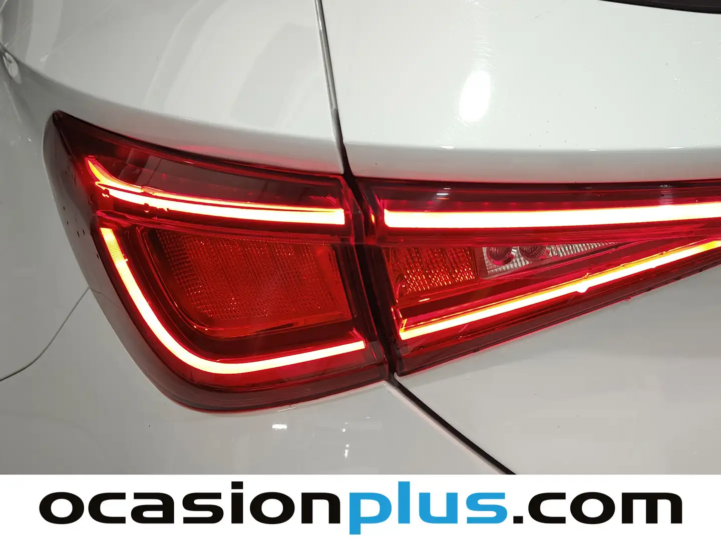 Foto Cupra León CUPRA León 1.5 eTSI DSG (150 CV)