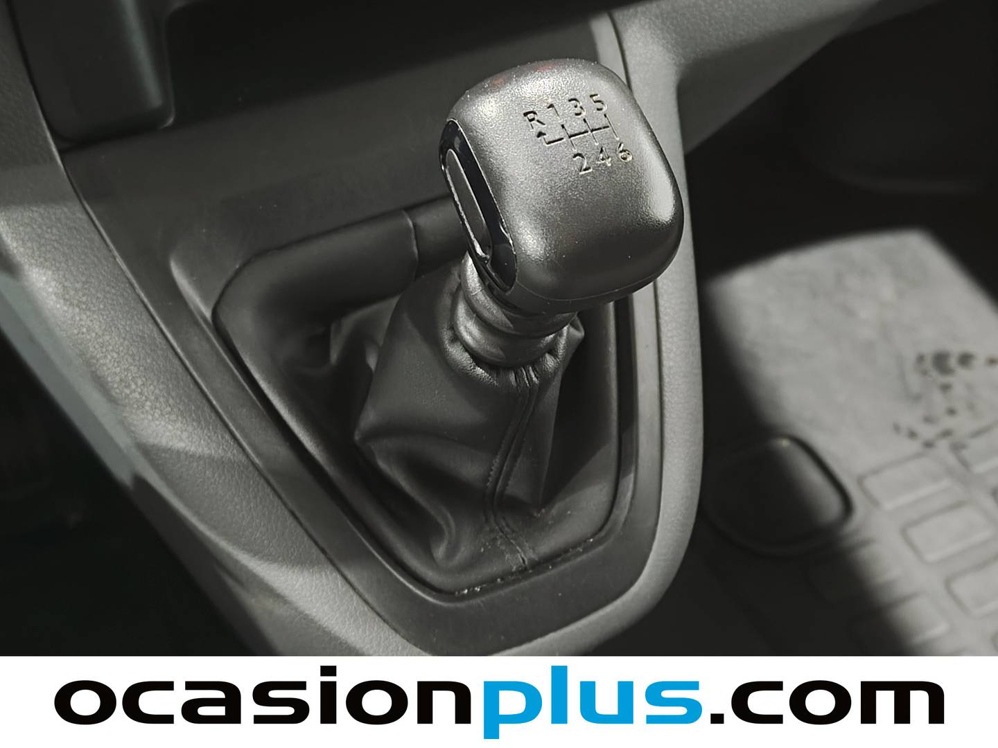 Foto Opel Vivaro Opel Vivaro 1.5 Diesel S Standart Express (102 CV)