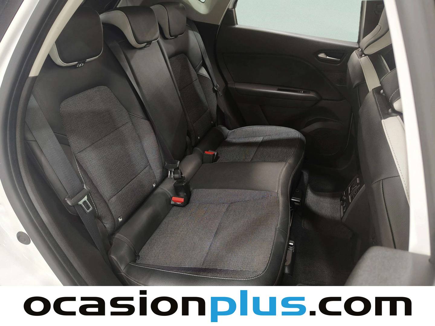 Renault Captur Renault Captur Zen TCe Micro Híbrido (140 CV) GPF km 0