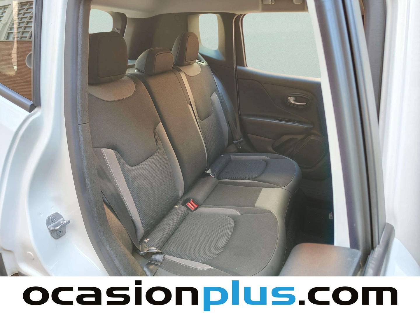 Foto Jeep Renegade Jeep Renegade eHybrid 1.5 Limited ATX (130 CV)