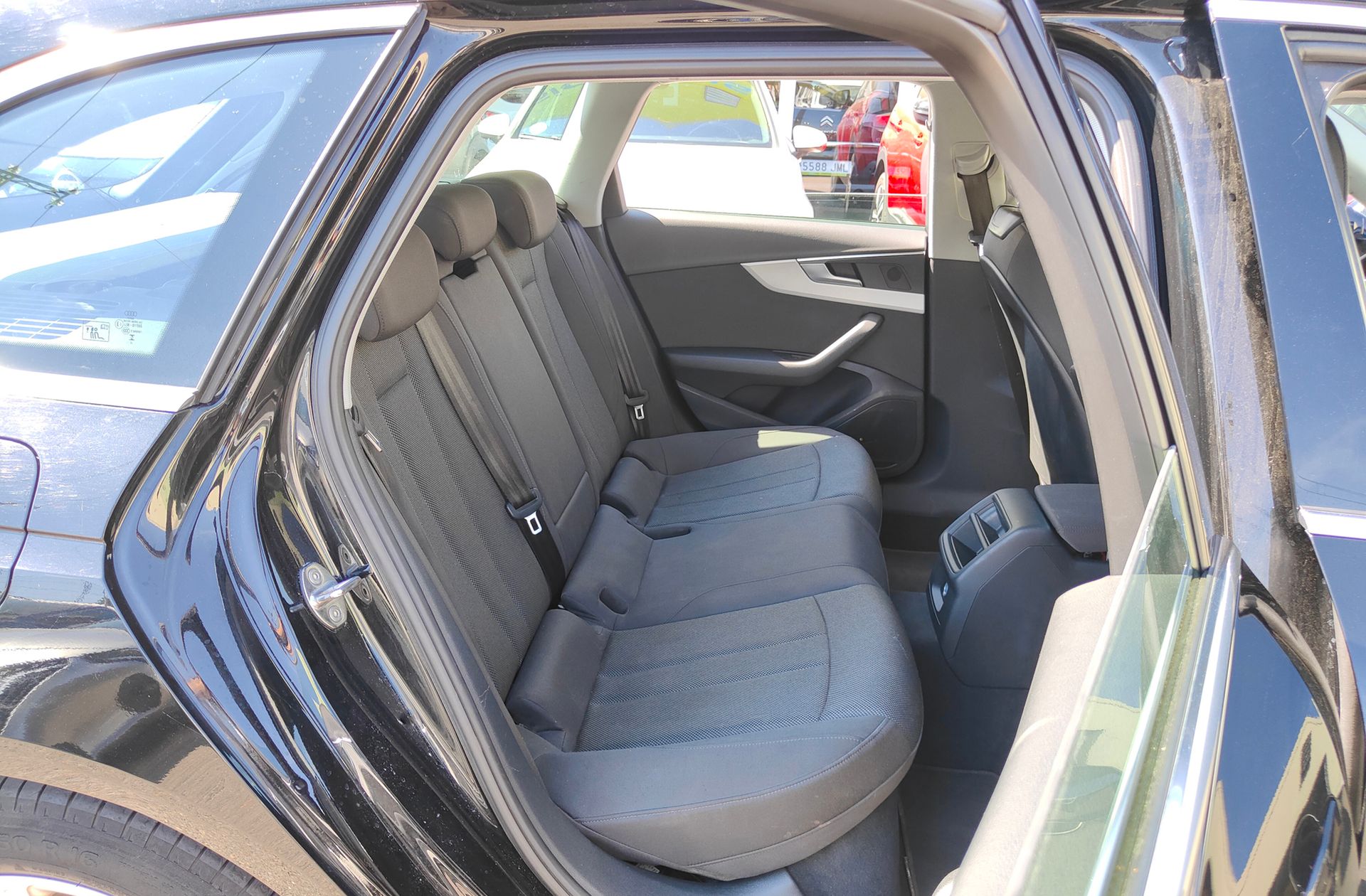 Audi A4 Avant Advanced 35 TFSI S Tronic - foto 17