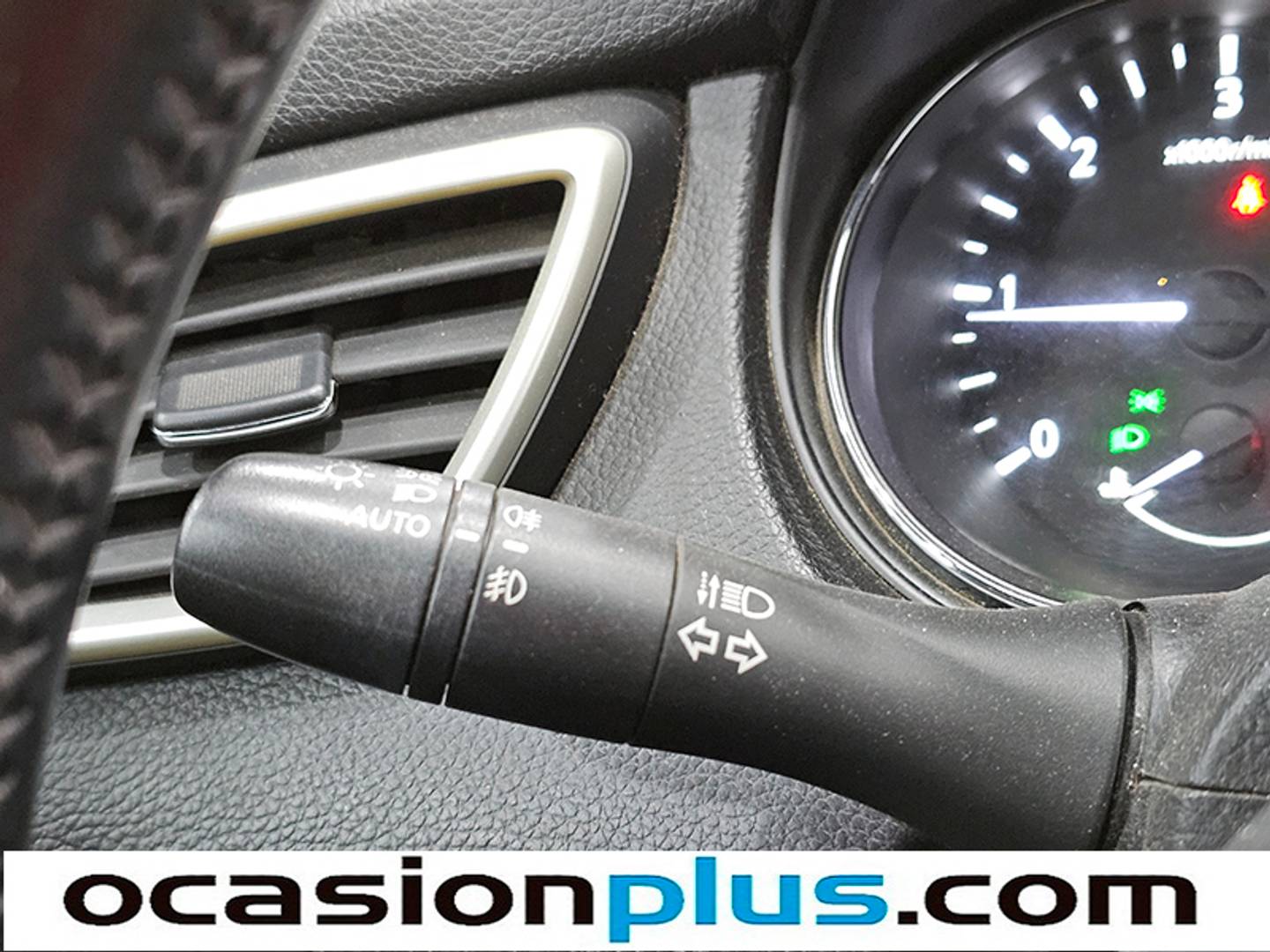 Nissan QASHQAI Nissan Qashqai 1.6 dCi S&S Tekna Premium 4x4 (130 CV) seminuevo