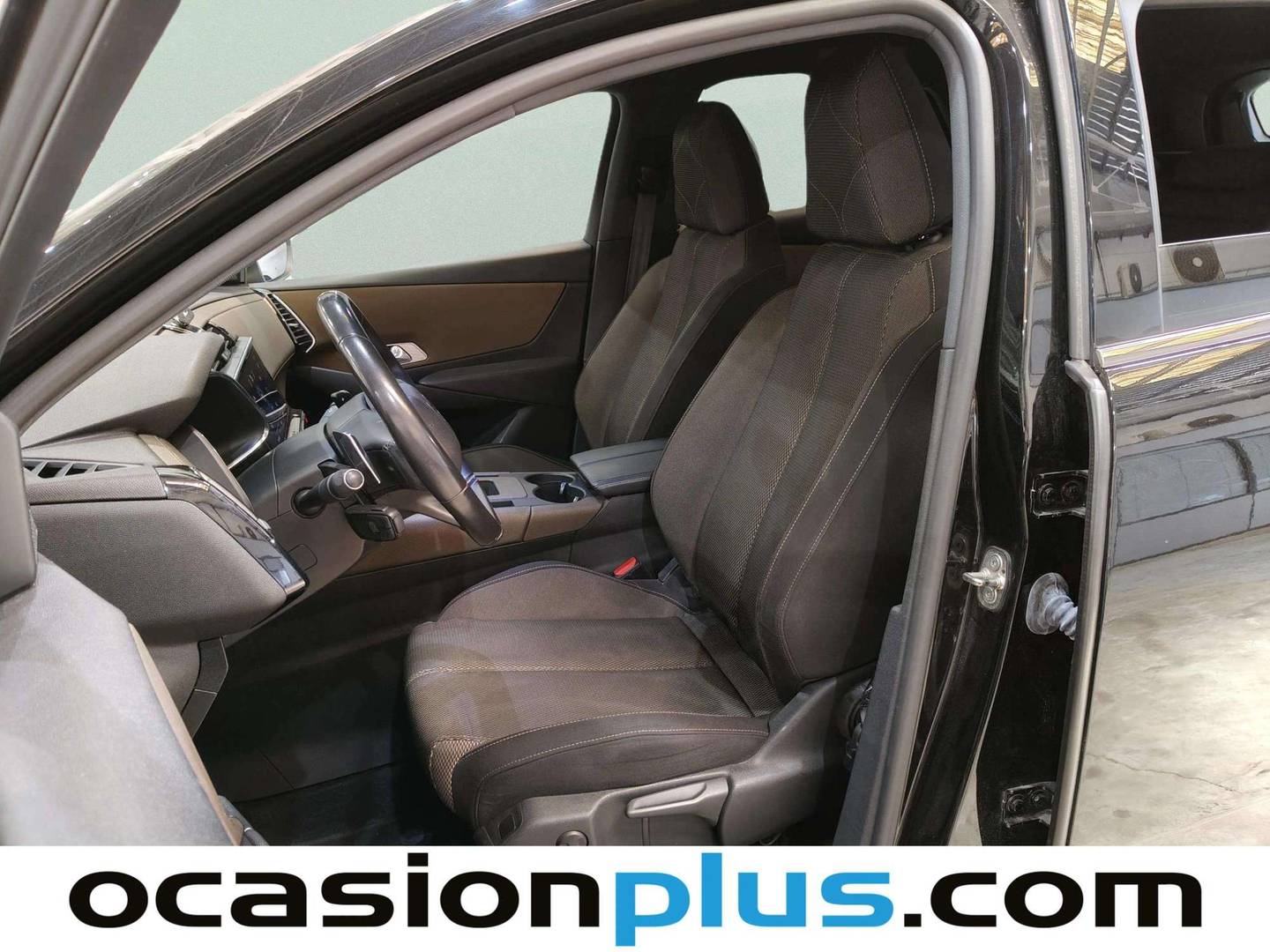 Foto asientos delanteros DS DS 7 Crossback DS DS7 Crossback BlueHDi 130 DE Bastille + AT (130 CV)