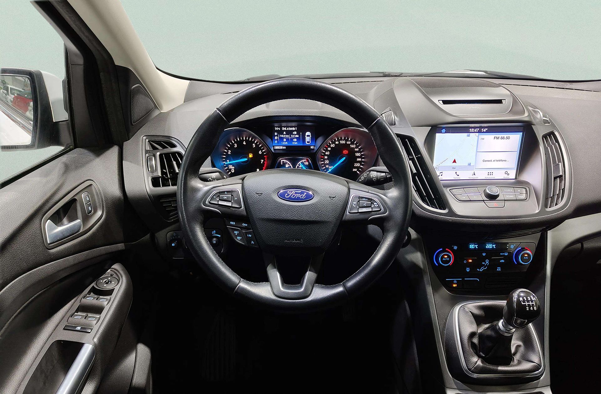 Ford Kuga 1.5 EcoBoost Trend+ 4x2 - foto 20