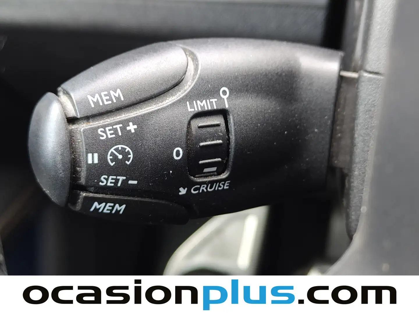 Foto Peugeot 3008 Peugeot 3008 PureTech 130 S&S GT Line (130 CV)