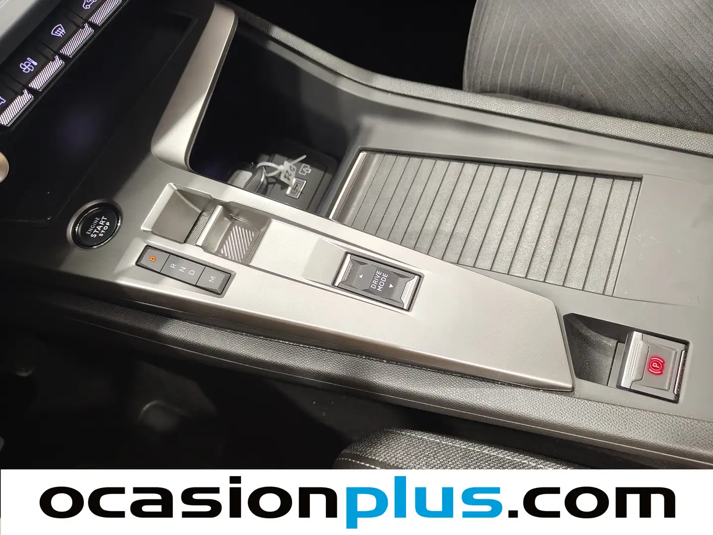 Foto Peugeot 308 Peugeot 308 PureTech 130 S&S Active Pack EAT8 (130 CV)