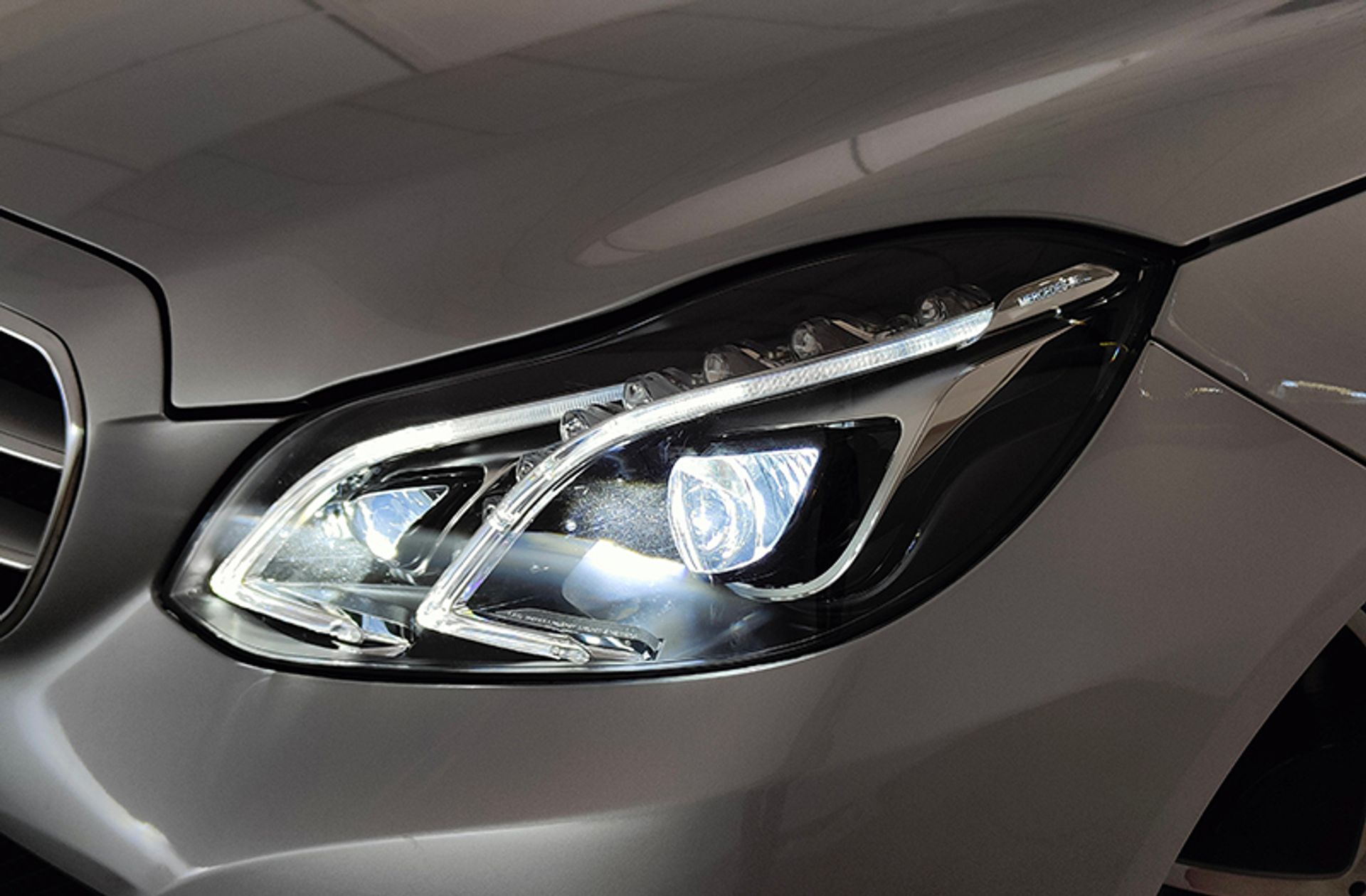 Mercedes-Benz Clase E E 300 BlueTEC Hybrid Avantgarde - foto 19