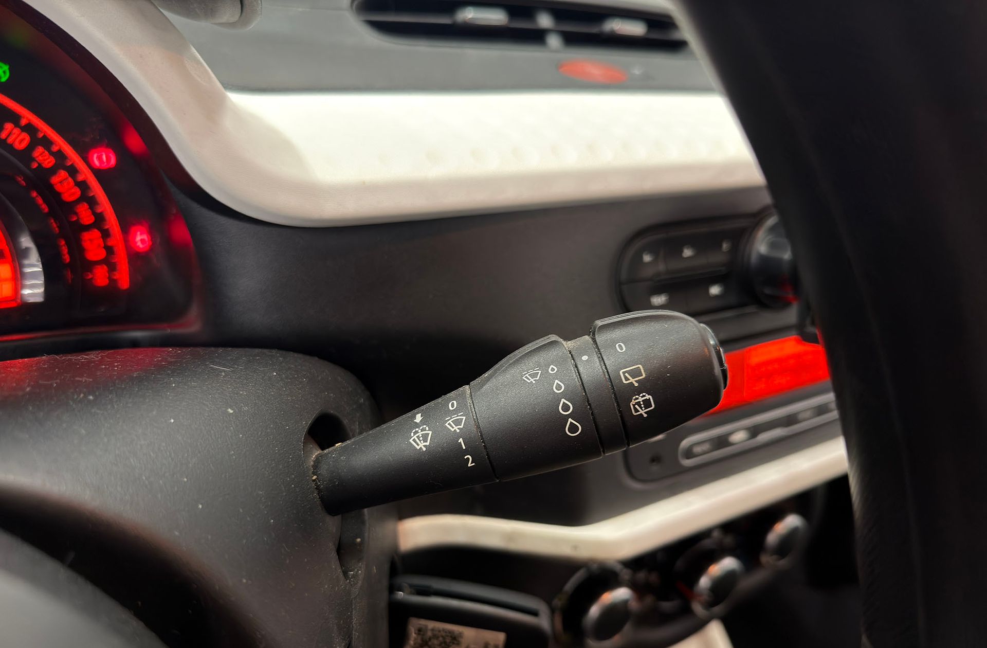 Renault Twingo Intens SCe - foto 24