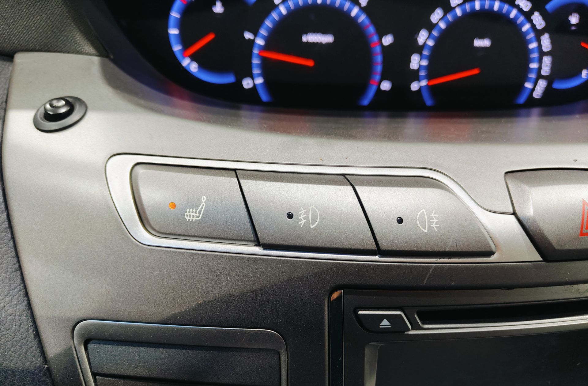 SsangYong Rodius 270 Xdi Limited 7 plazas - foto 10