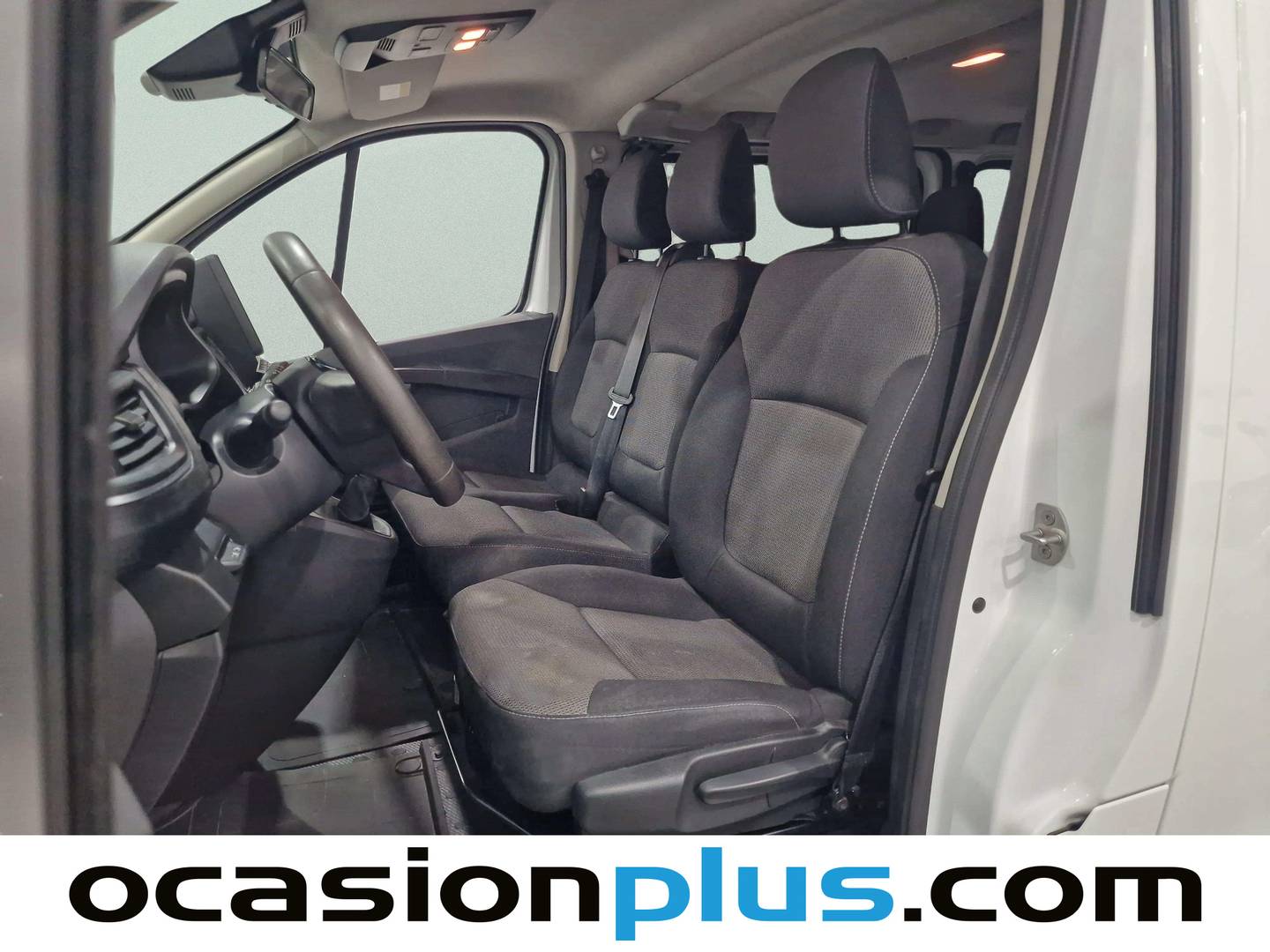 Foto asientos traseros Renault Trafic Renault Trafic Passenger Energy Blue dCi (110 CV) 9 Plazas