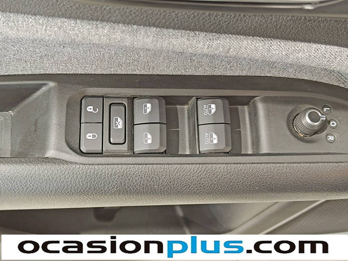 Foto Jeep Compass Jeep Compass 1.3 Gse T4 Longitude FWD MT (130 CV)