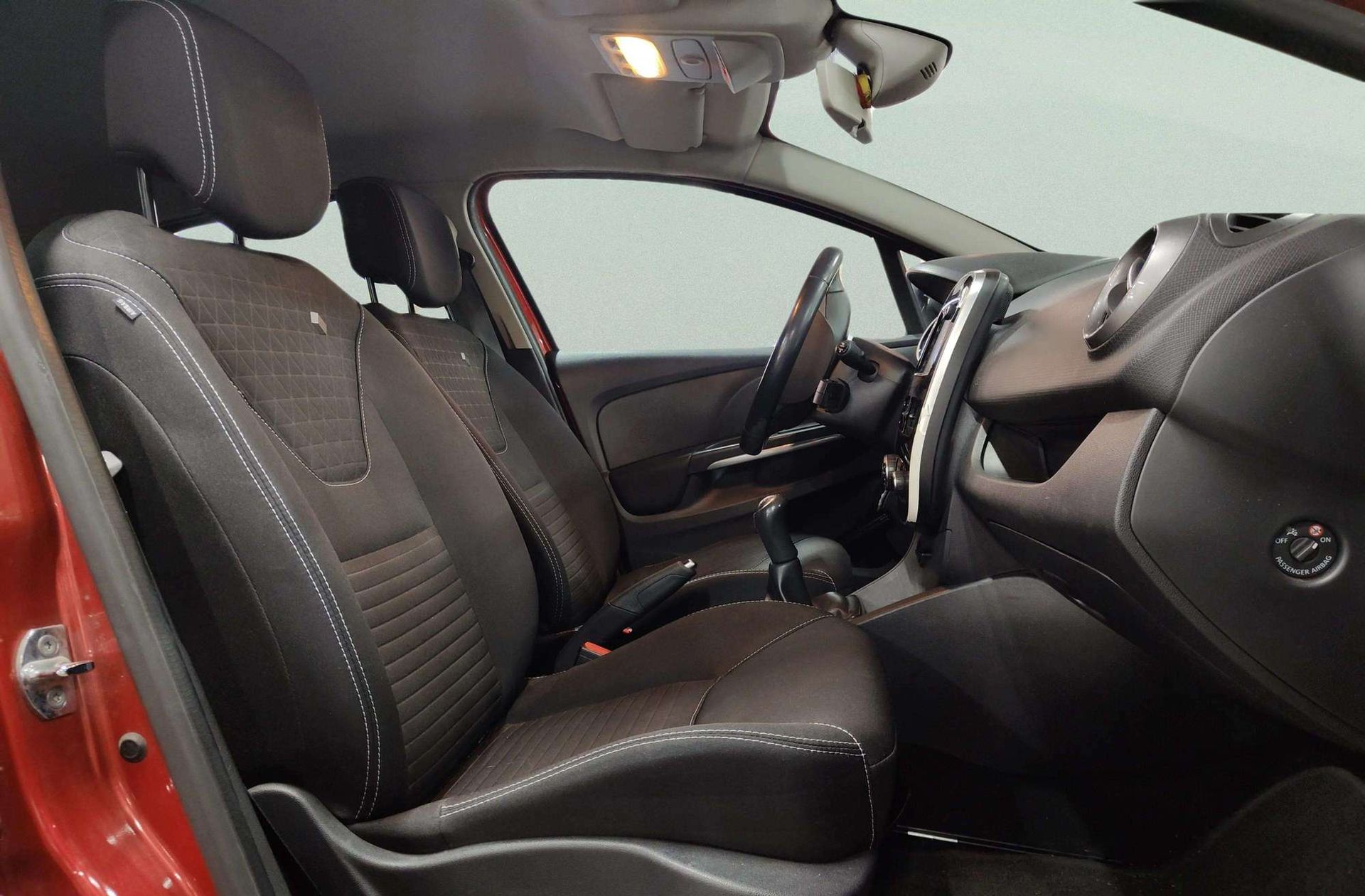 Renault Clio Limited Energy TCe - foto 17