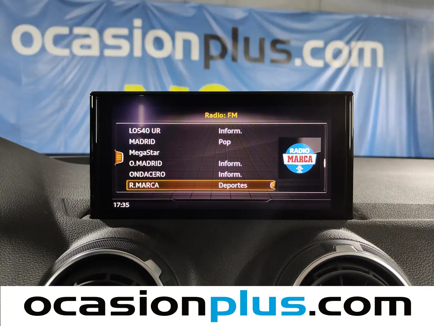 Foto Audi Q2 Audi Q2 Advanced 30 TDI (116 CV) S tronic