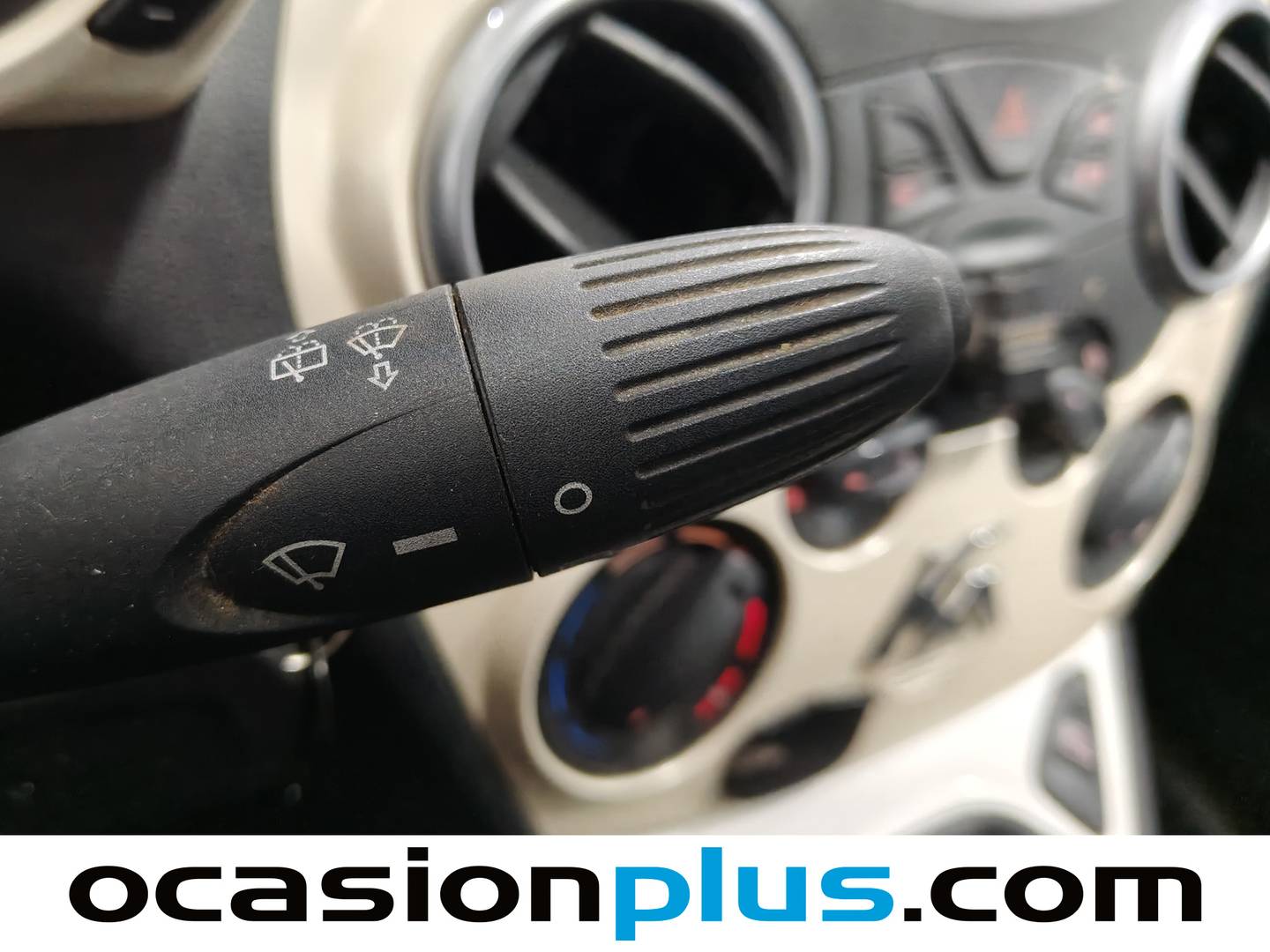 Extras del Ford Ka Ford Ka 1.20 Titanium+ (69 CV)